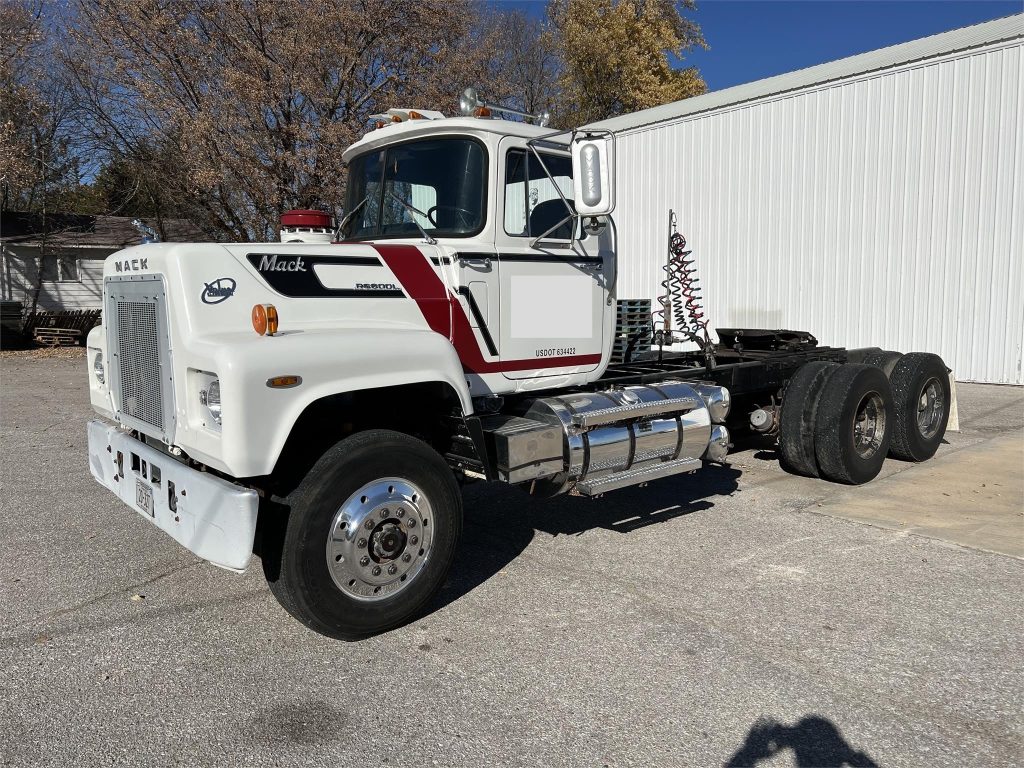 1981 MACK RS686LS C058318 - RDO Truck Centers