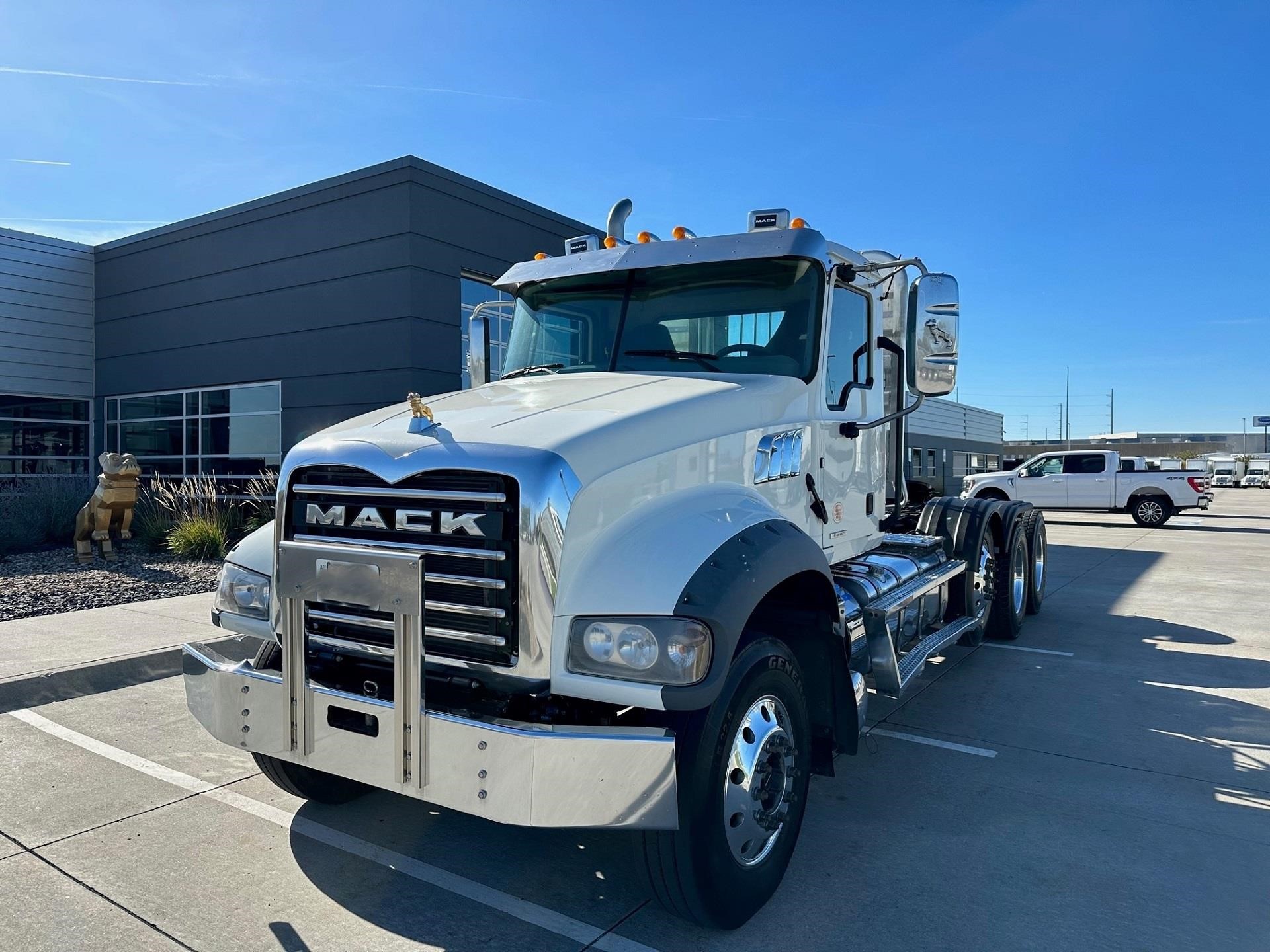 2020 MACK GRANITE 64FT - RDO Truck Centers