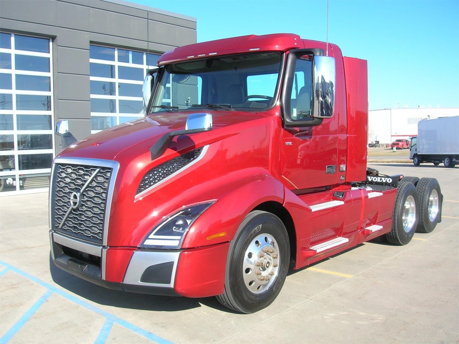 2019 VOLVO VNL64T300 - RDO Truck Centers