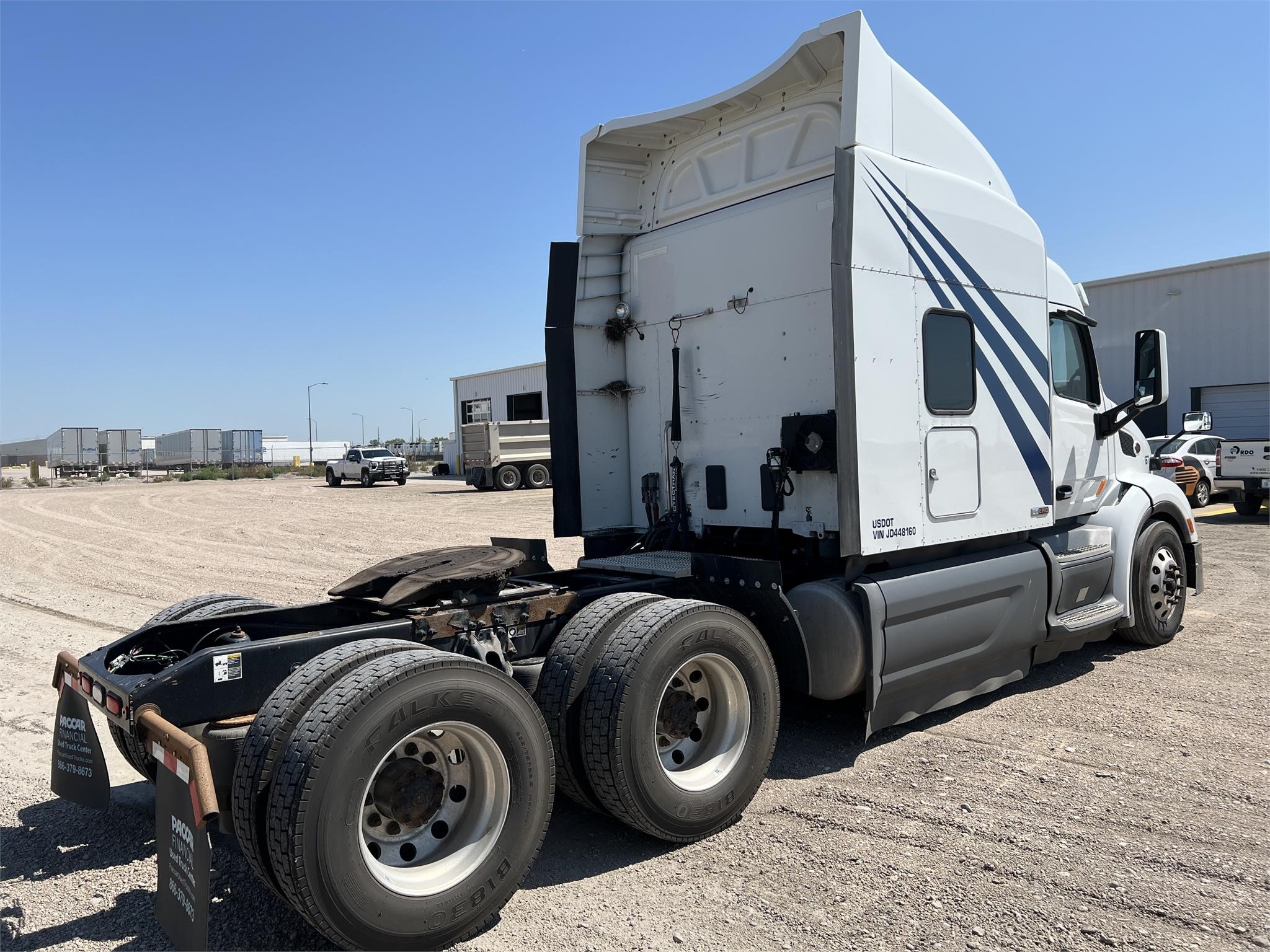 2018 PETERBILT 579 - image 5 of 6