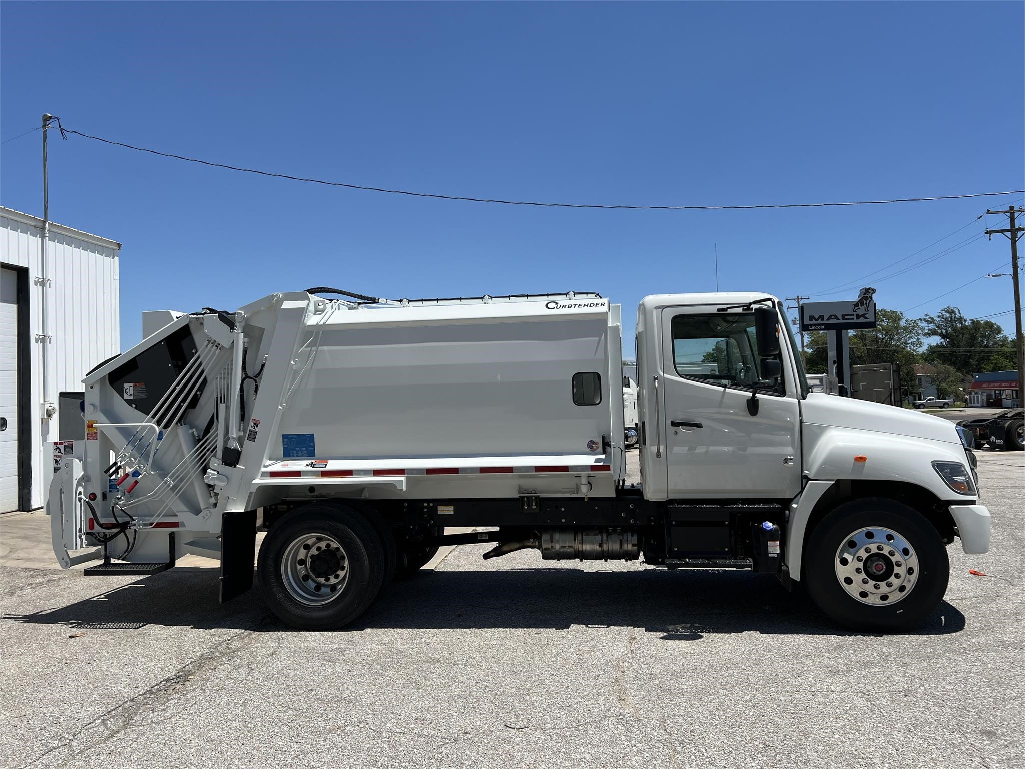 2024 HINO L7 9013136240 2024 HINO L7 9013136240
