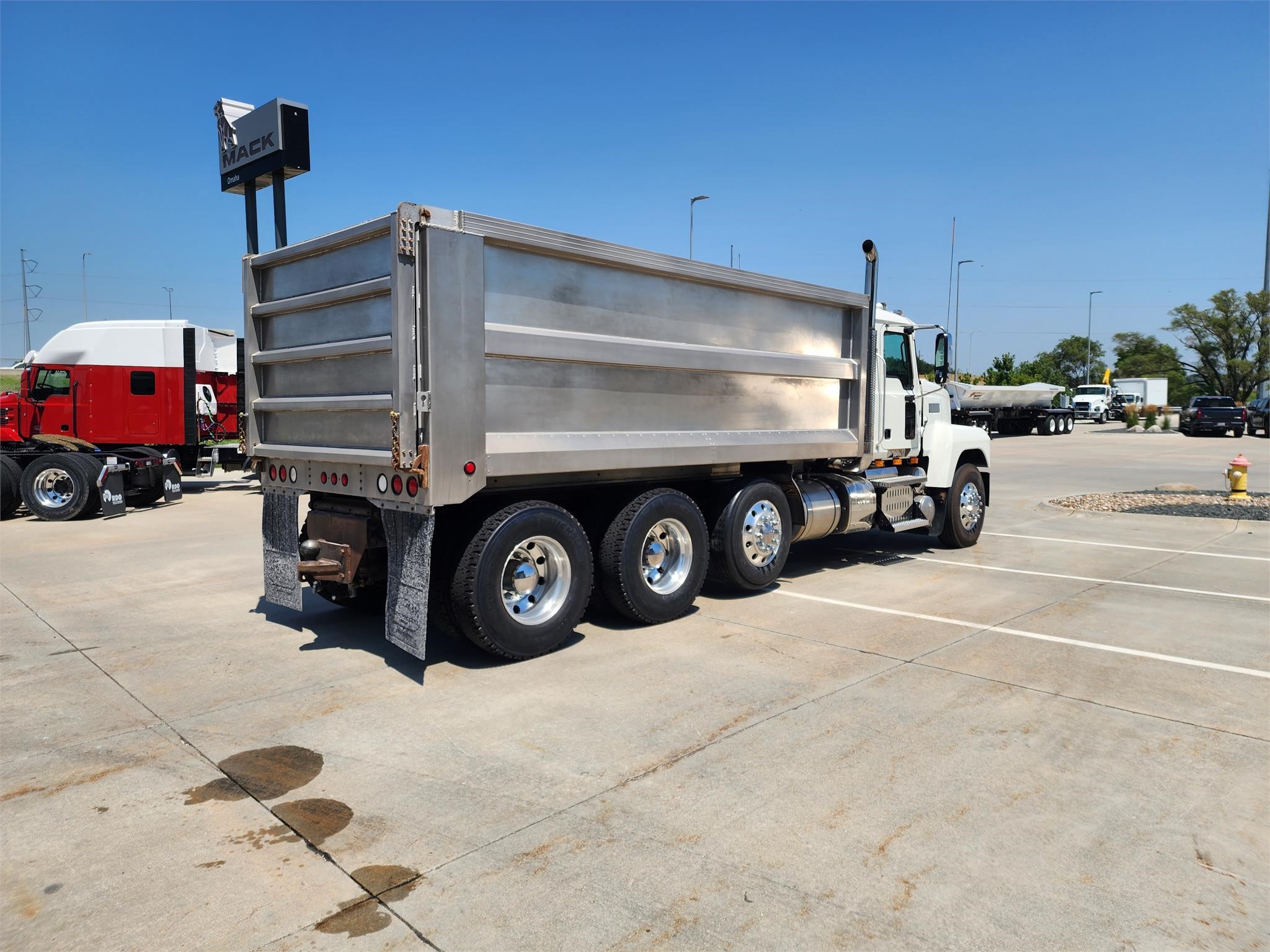 2017 MACK PINNACLE CHU613 9013400333 2017 MACK PINNACLE CHU613 9013400333