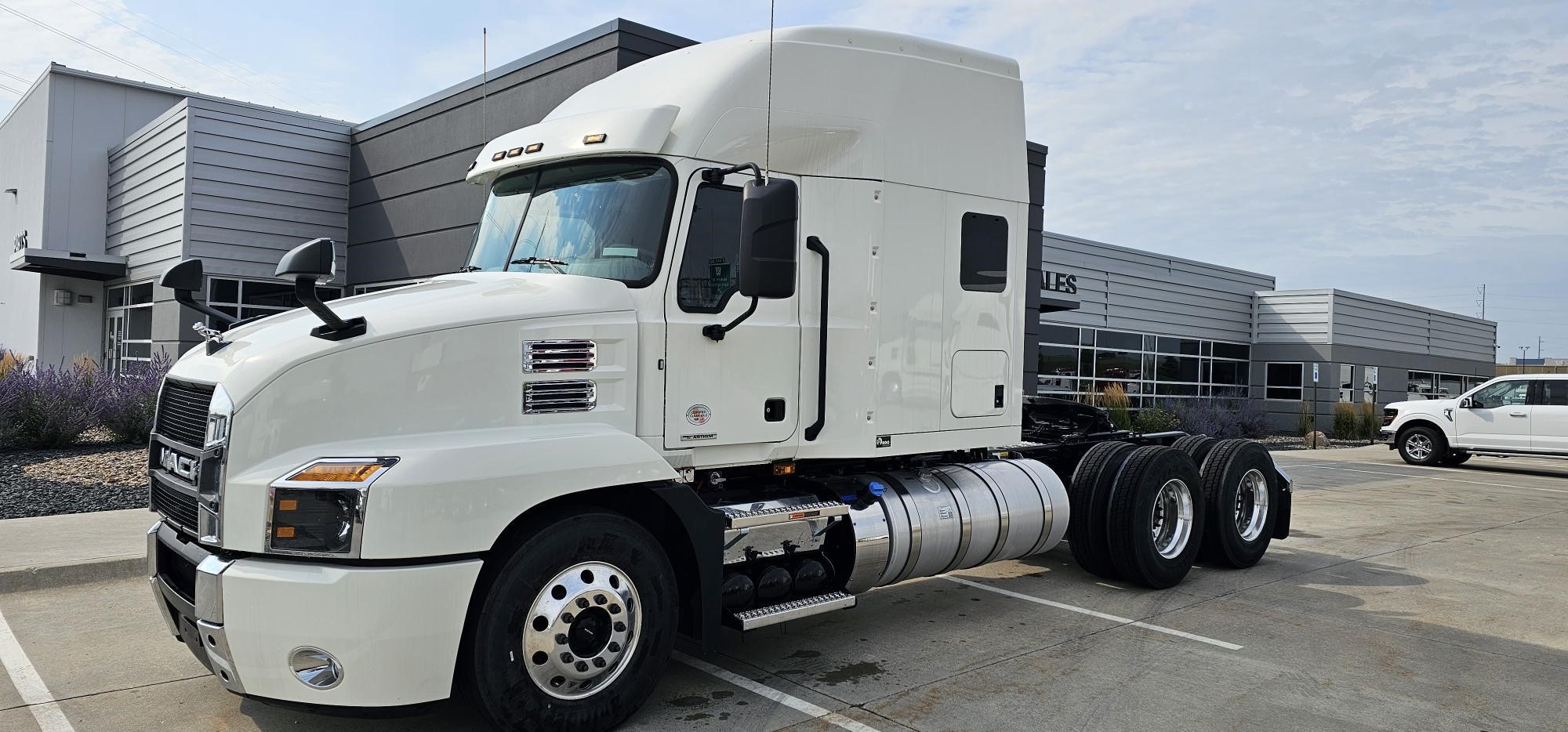 2025 MACK ANTHEM 64T 9014310661 2025 MACK ANTHEM 64T 9014310661