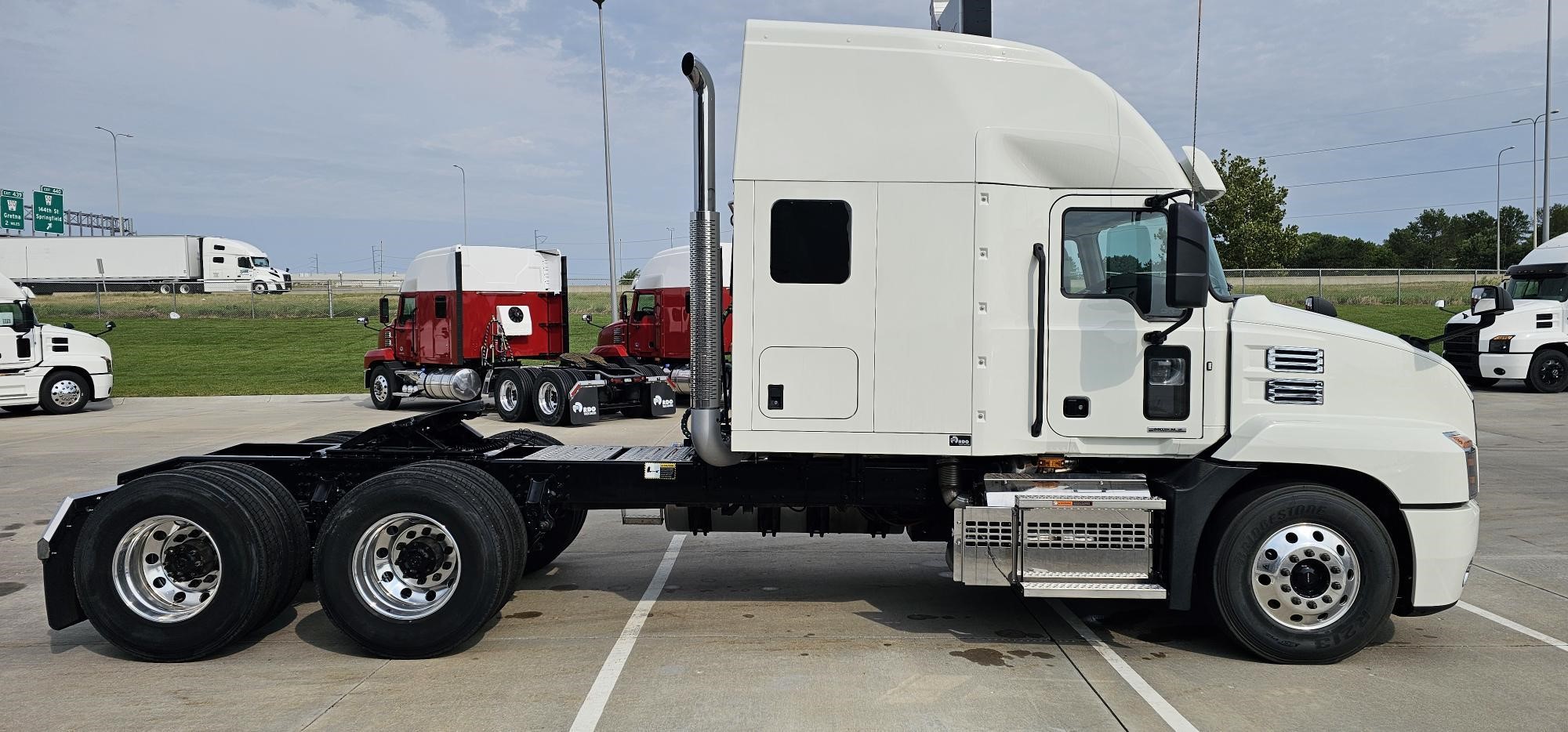 2025 MACK ANTHEM 64T 9014310705 2025 MACK ANTHEM 64T 9014310705