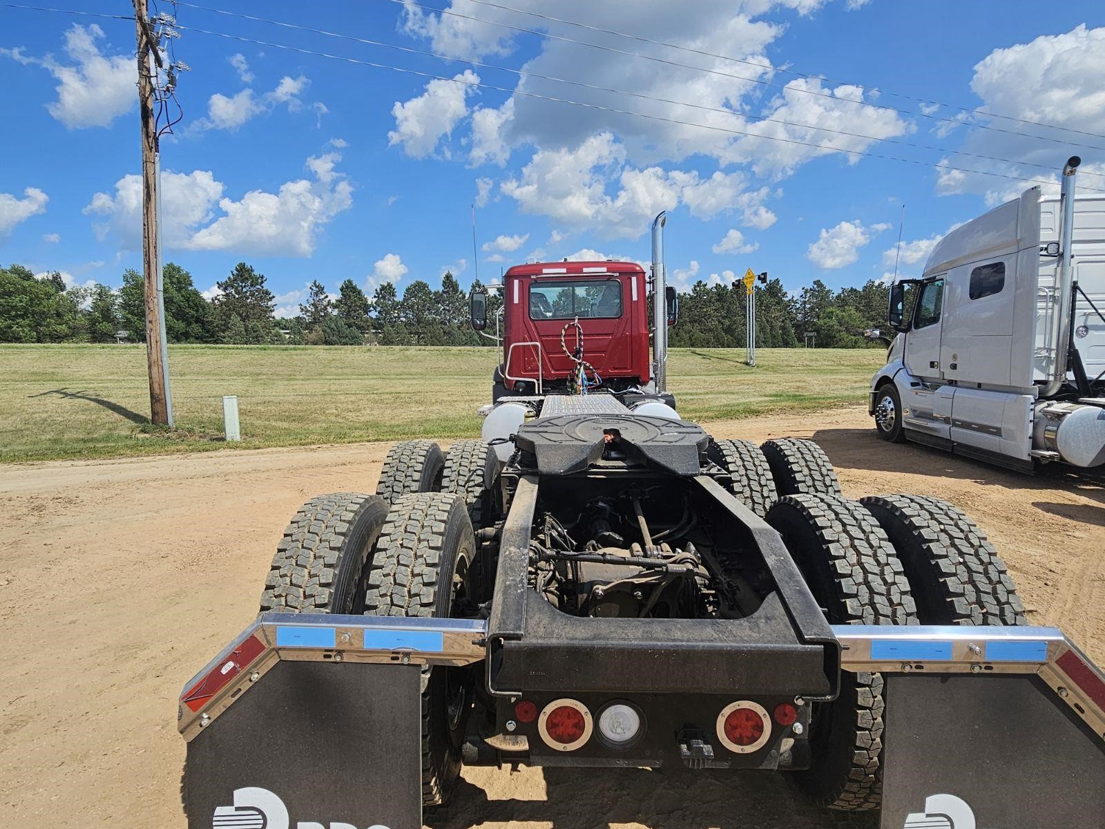 2025 MACK GRANITE 64FT - image 4 of 6