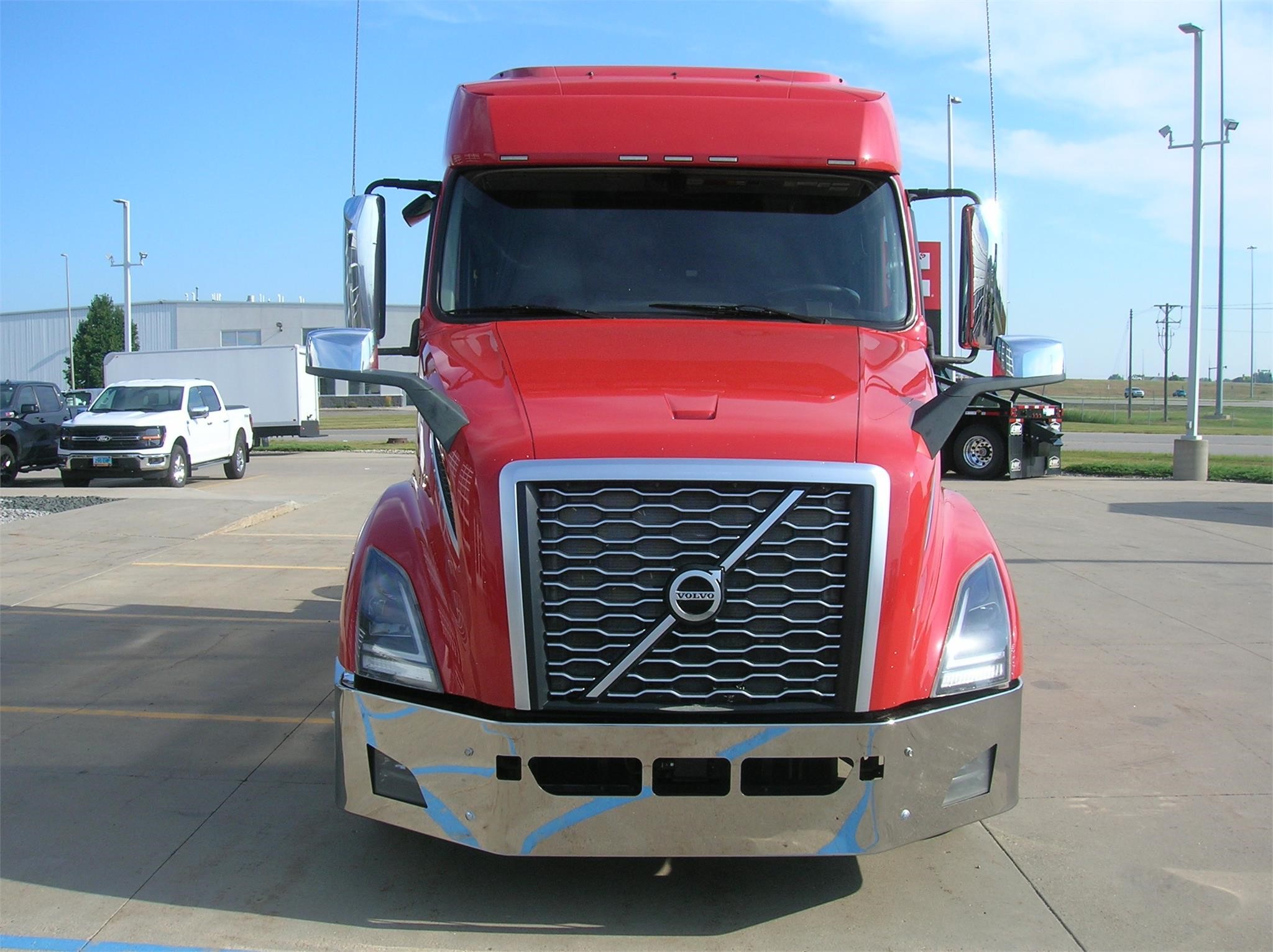 2019 VOLVO VNL64T740 - RDO Truck Centers