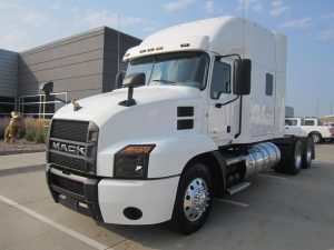 2020 MACK ANTHEM 64T 9016230187