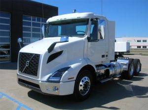 2025 VOLVO VNR64T300 9016322614