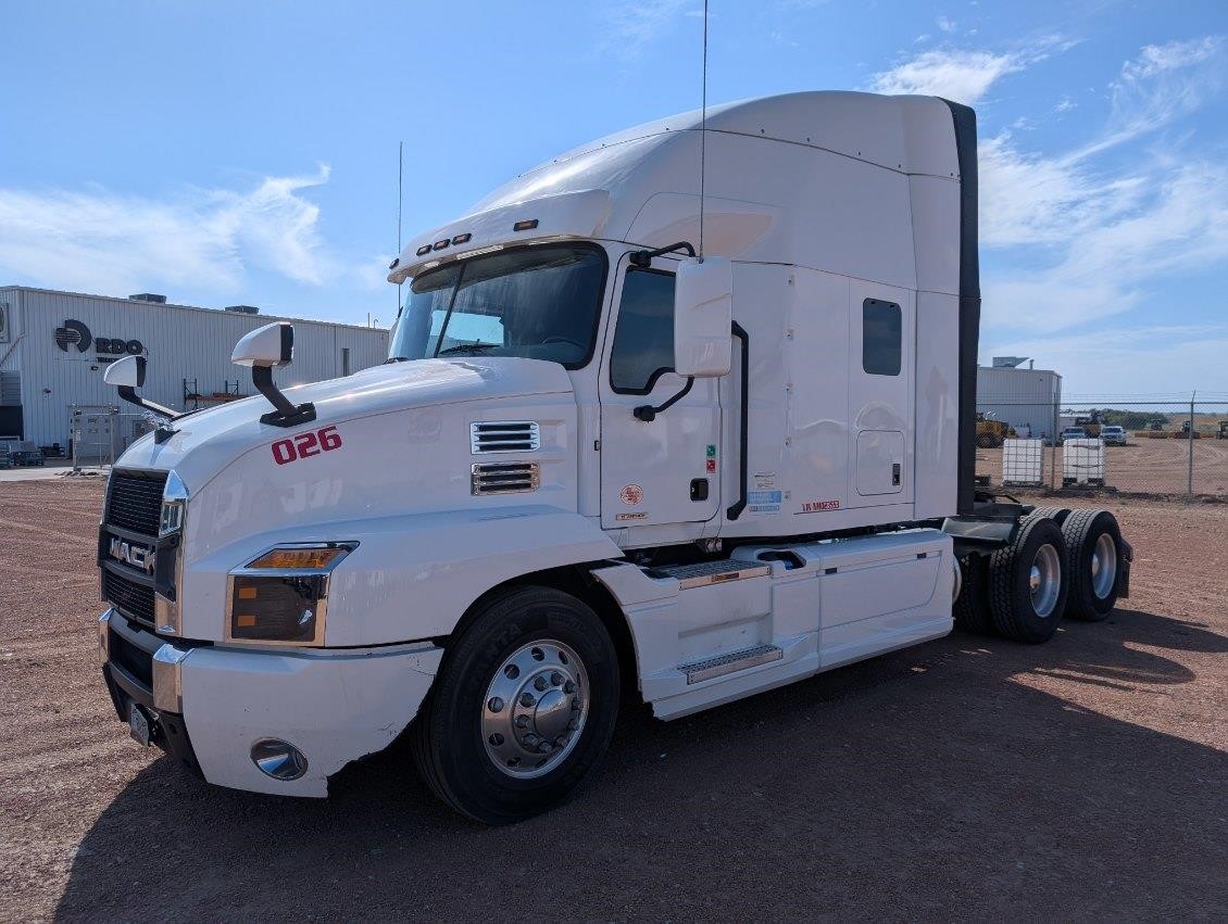 2022 MACK ANTHEM 64T - image 1 of 6