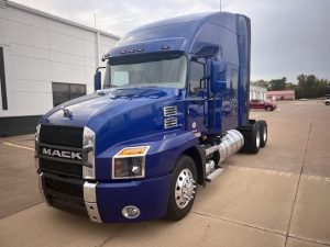 2022 MACK ANTHEM 64T 9027280304