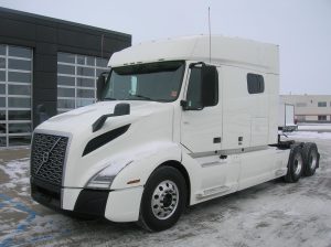 2019 VOLVO VNL64T740 9032947353