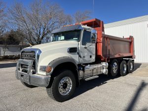 2025 MACK GRANITE 84FR 9033865290