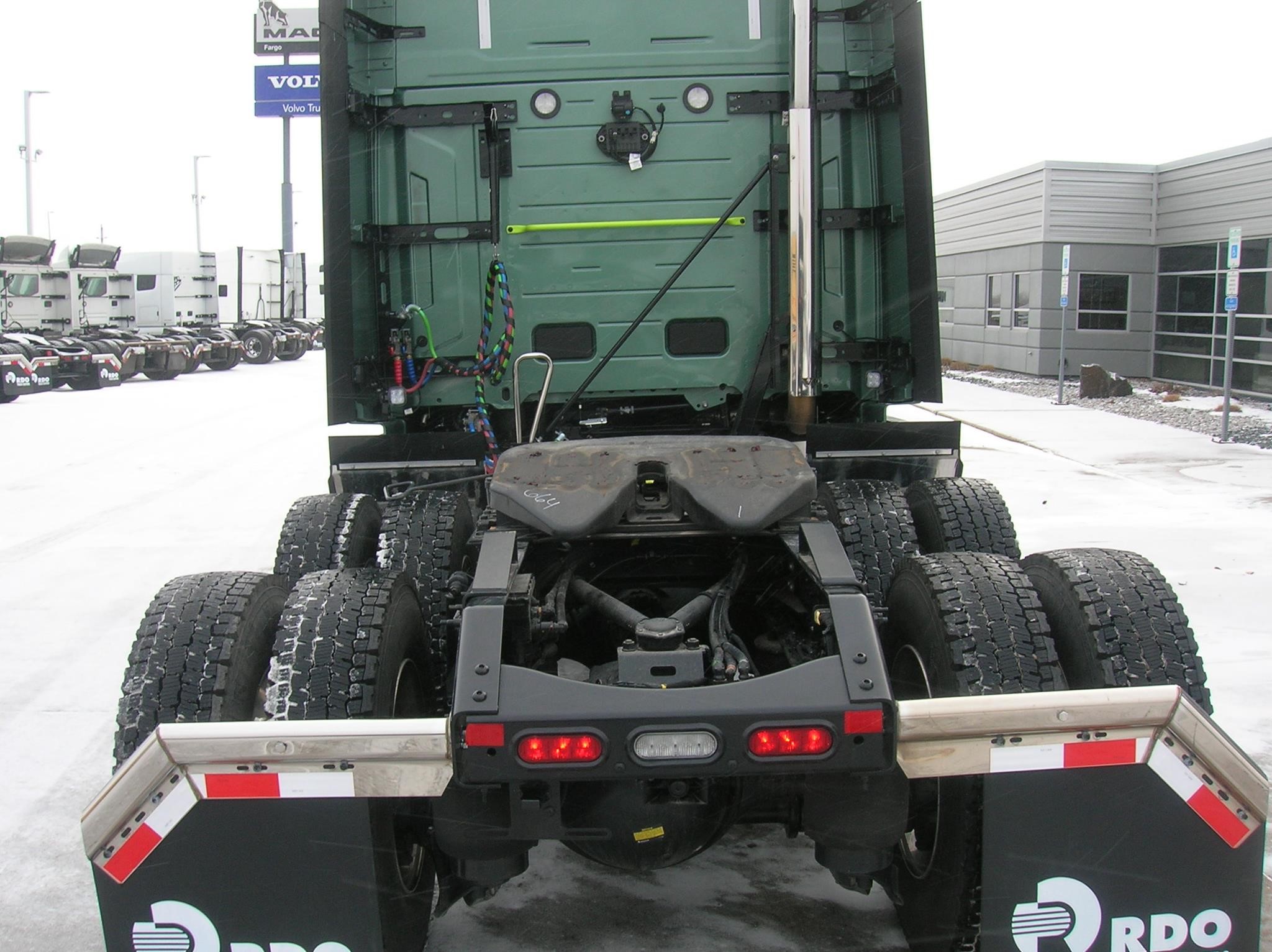 2025 VOLVO VNL64T840 - image 6 of 6