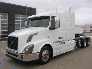 2017 VOLVO VNL84T630 9036468063