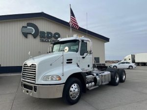 2018 MACK PINNACLE CXU613 9040581607