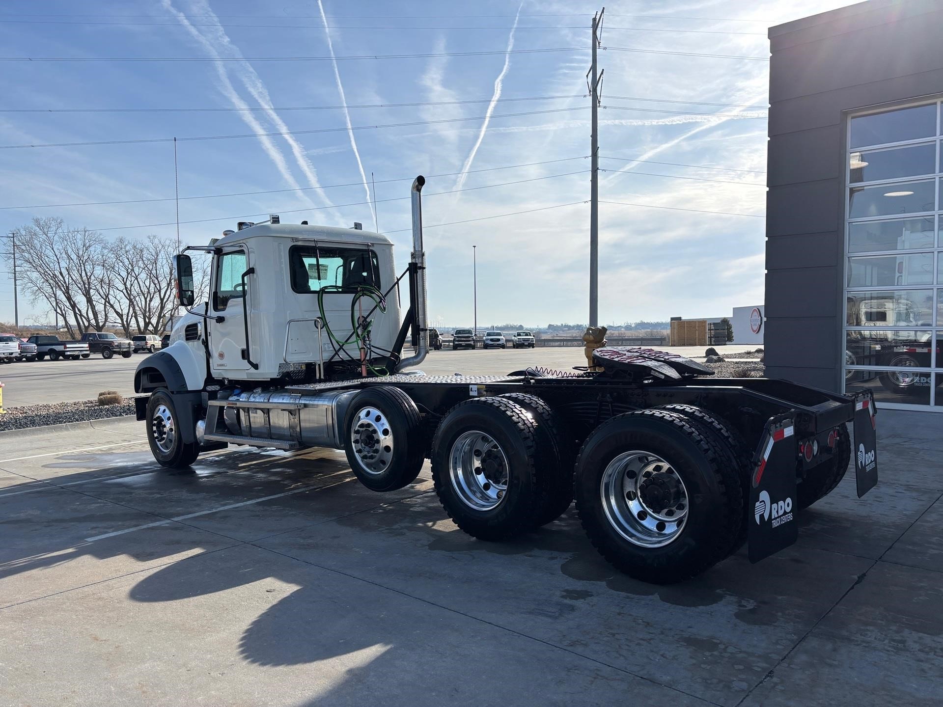 2026 MACK GRANITE 84FT - image 3 of 6