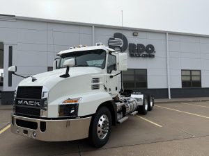 2026 MACK ANTHEM 64T 9075795144