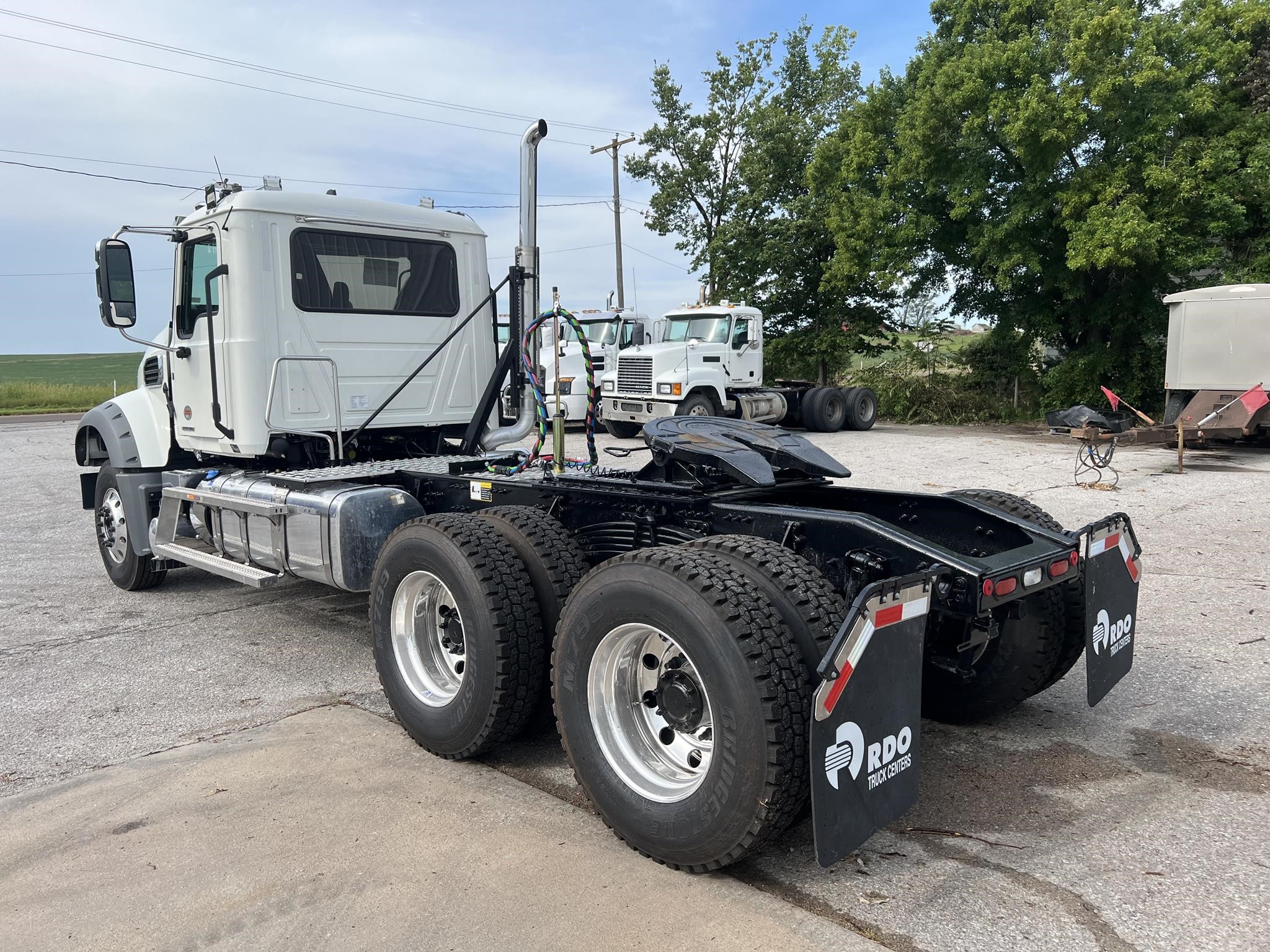 2026 MACK GRANITE 64FT - image 3 of 6