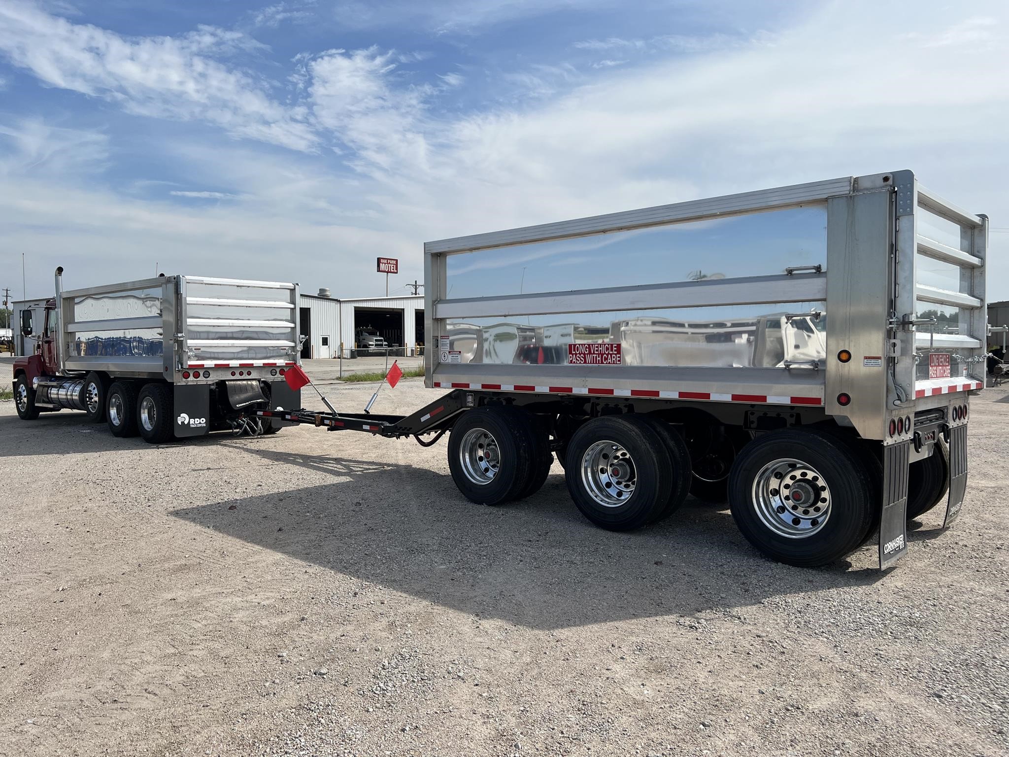 2026 MACK PINNACLE 64R - image 3 of 6