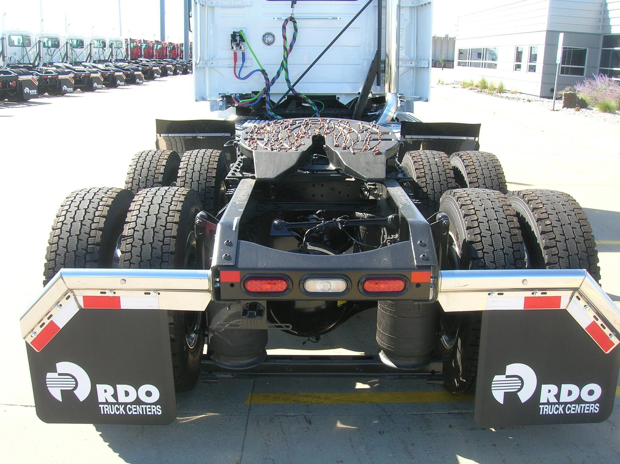 2026 VOLVO VNR64T300 - image 6 of 6