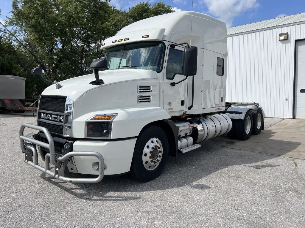 貴重！モートラック 26年 【2019リミテッド】 Cat 938K, 2012, Novi, MI, United States - Used wheel loaders - Mascus