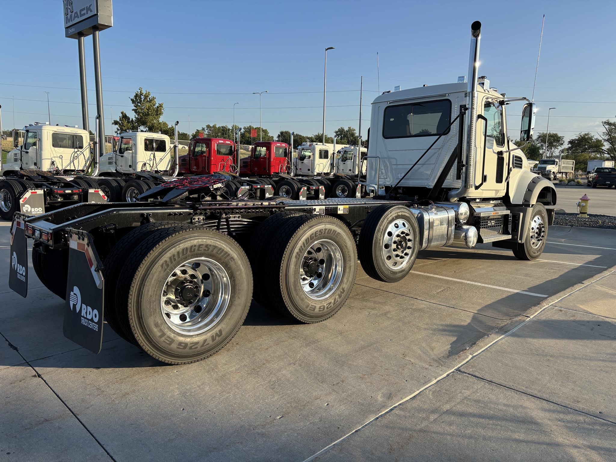 2026 MACK GRANITE 84FT - image 5 of 6