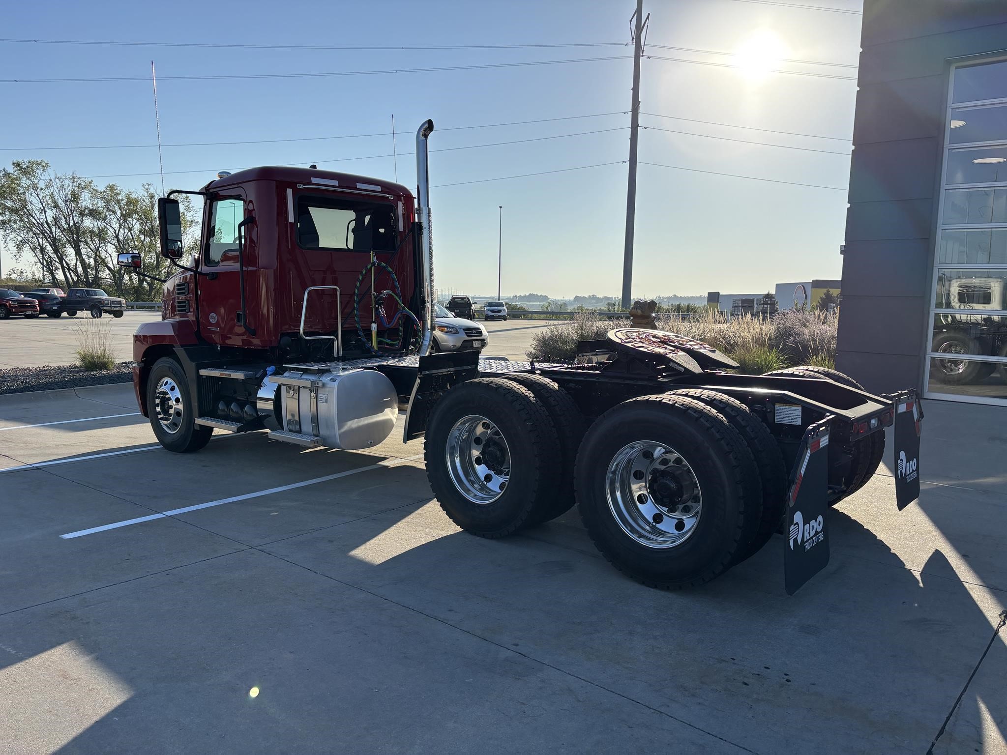 2026 MACK ANTHEM 64T - image 3 of 6