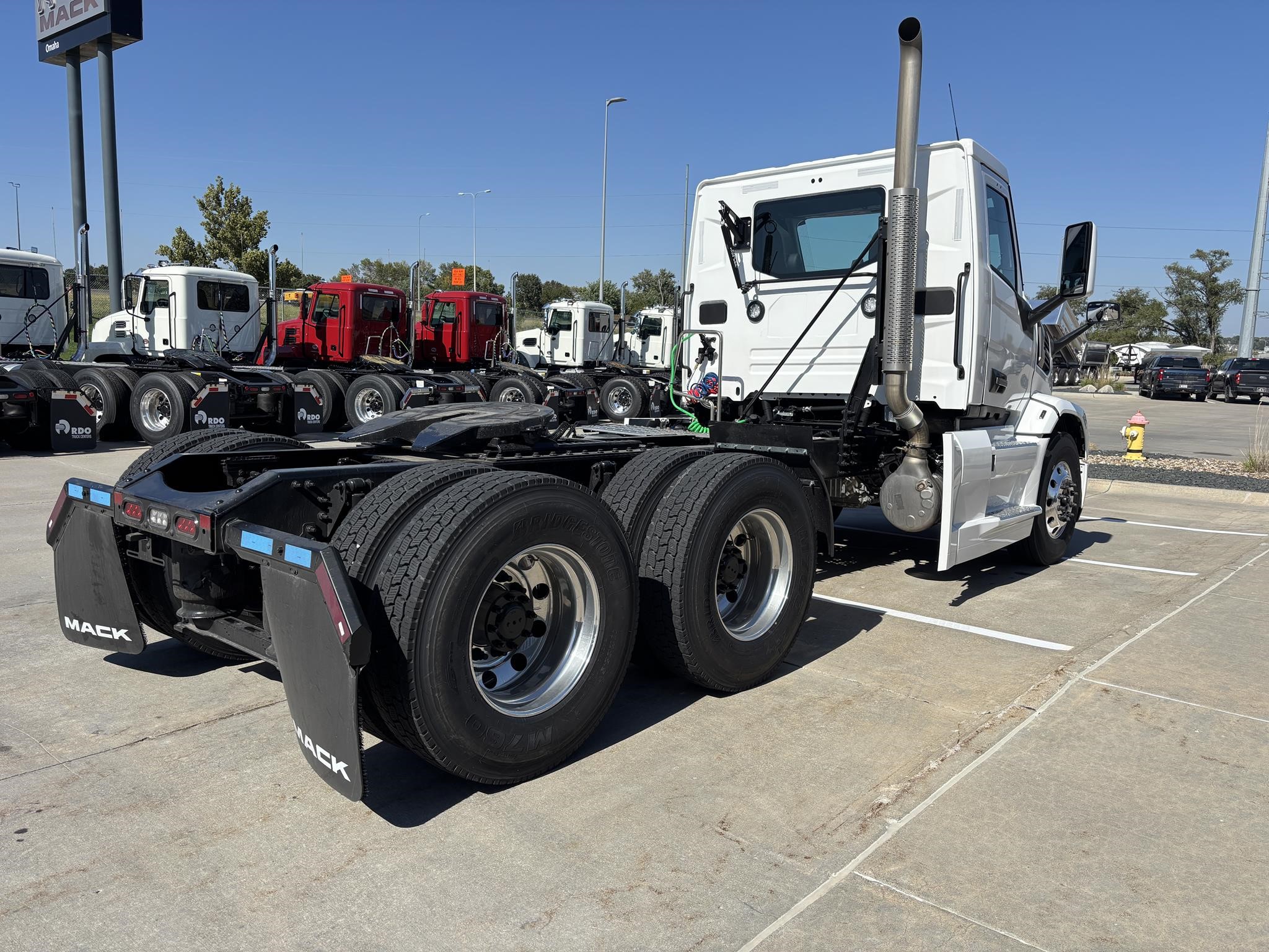 2026 MACK PIONEER 64T - image 5 of 6