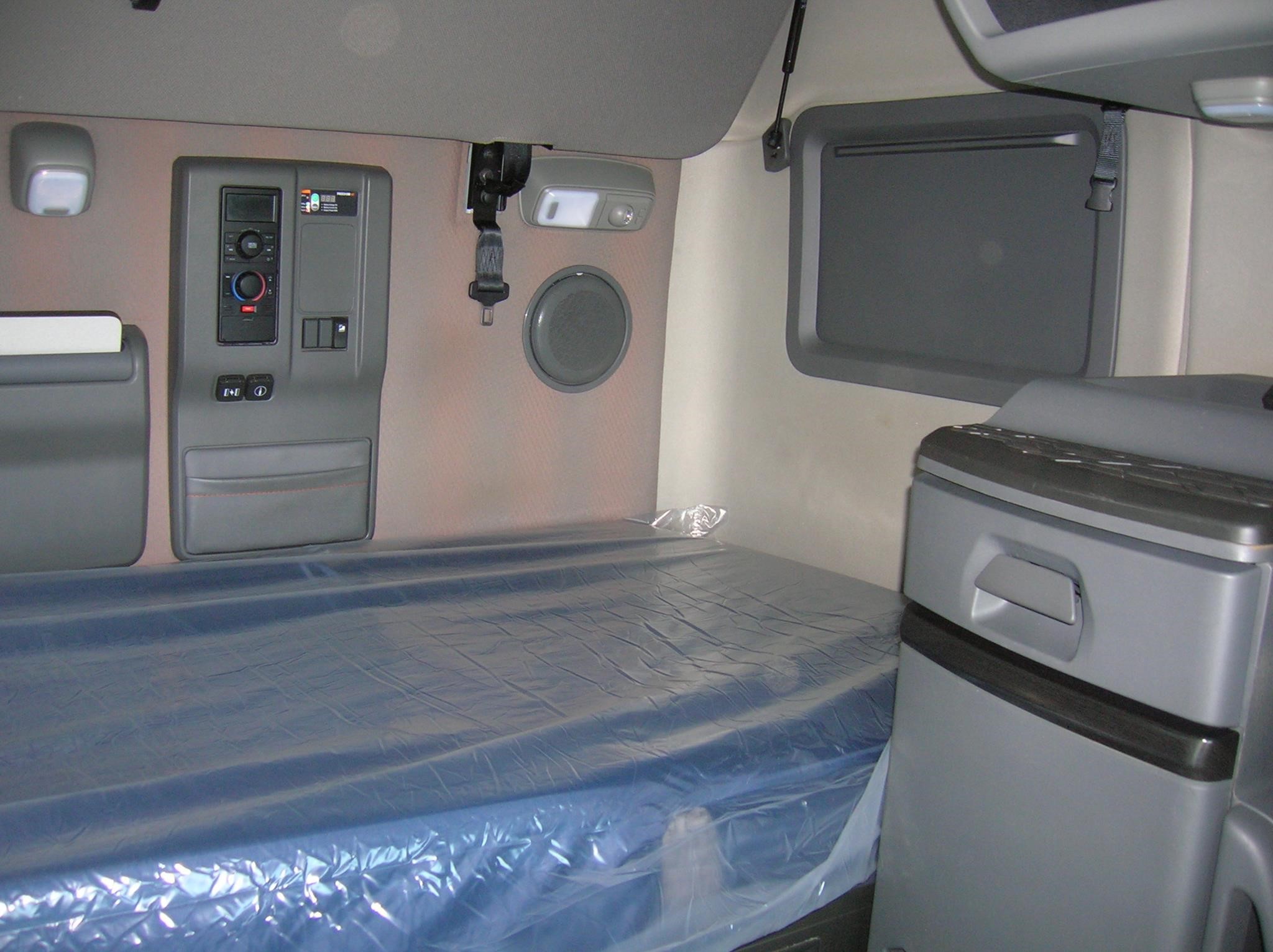 2020 VOLVO VNL64T740 10012106867 2020 VOLVO VNL64T740 10012106867