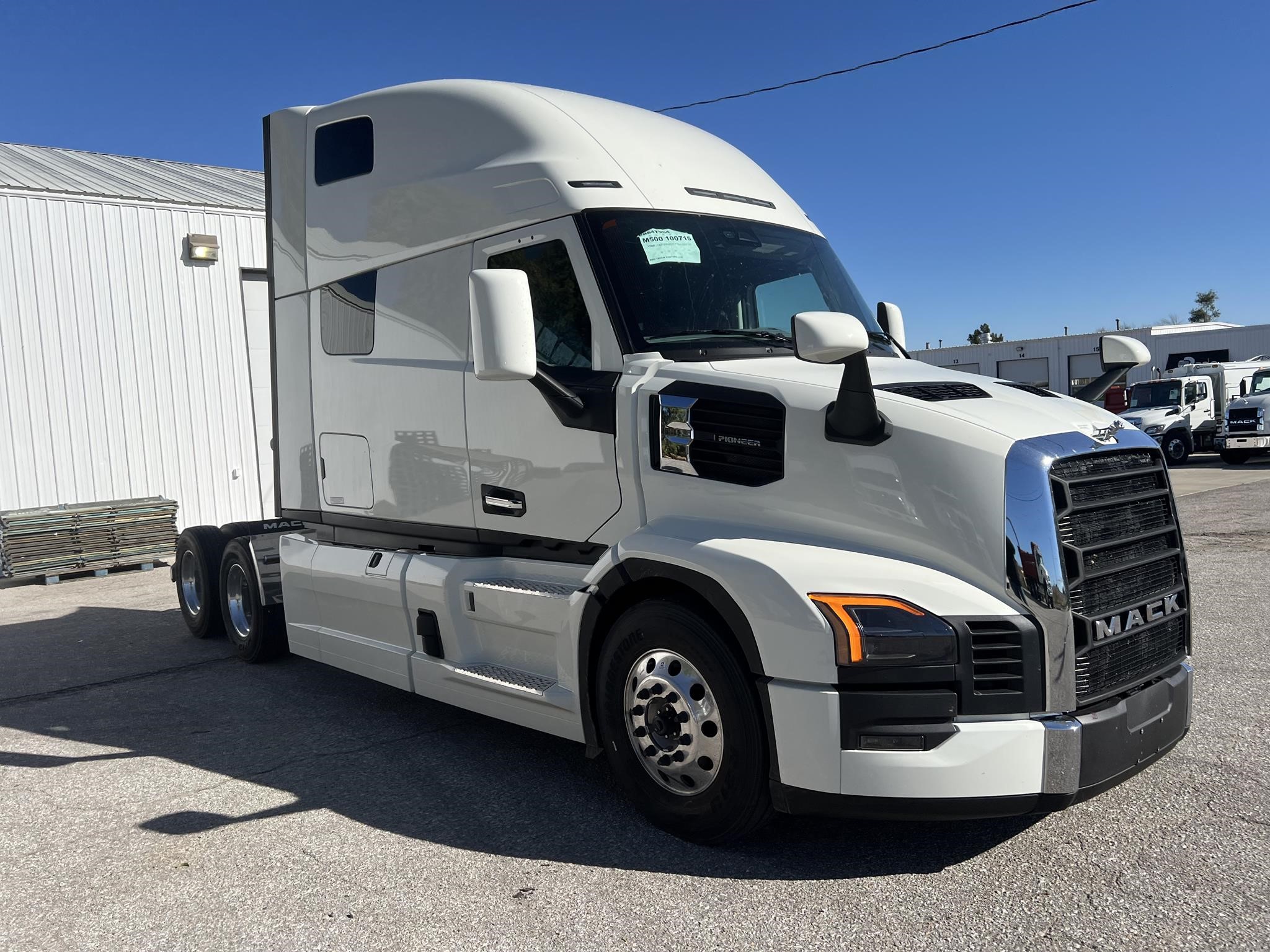 2026 MACK PIONEER 64T 10015744018 2026 MACK PIONEER 64T 10015744018