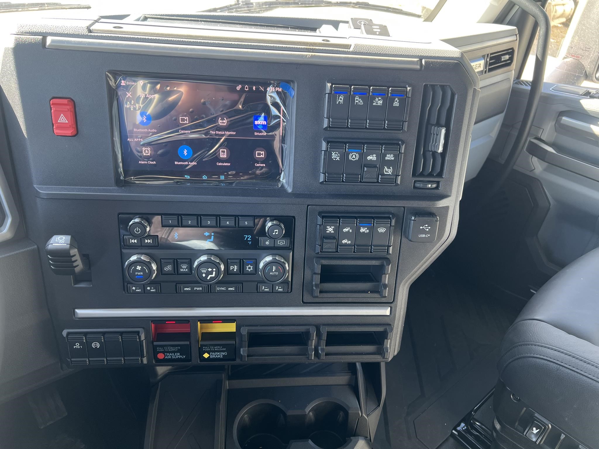 2026 MACK PIONEER 64T 10015744187 2026 MACK PIONEER 64T 10015744187