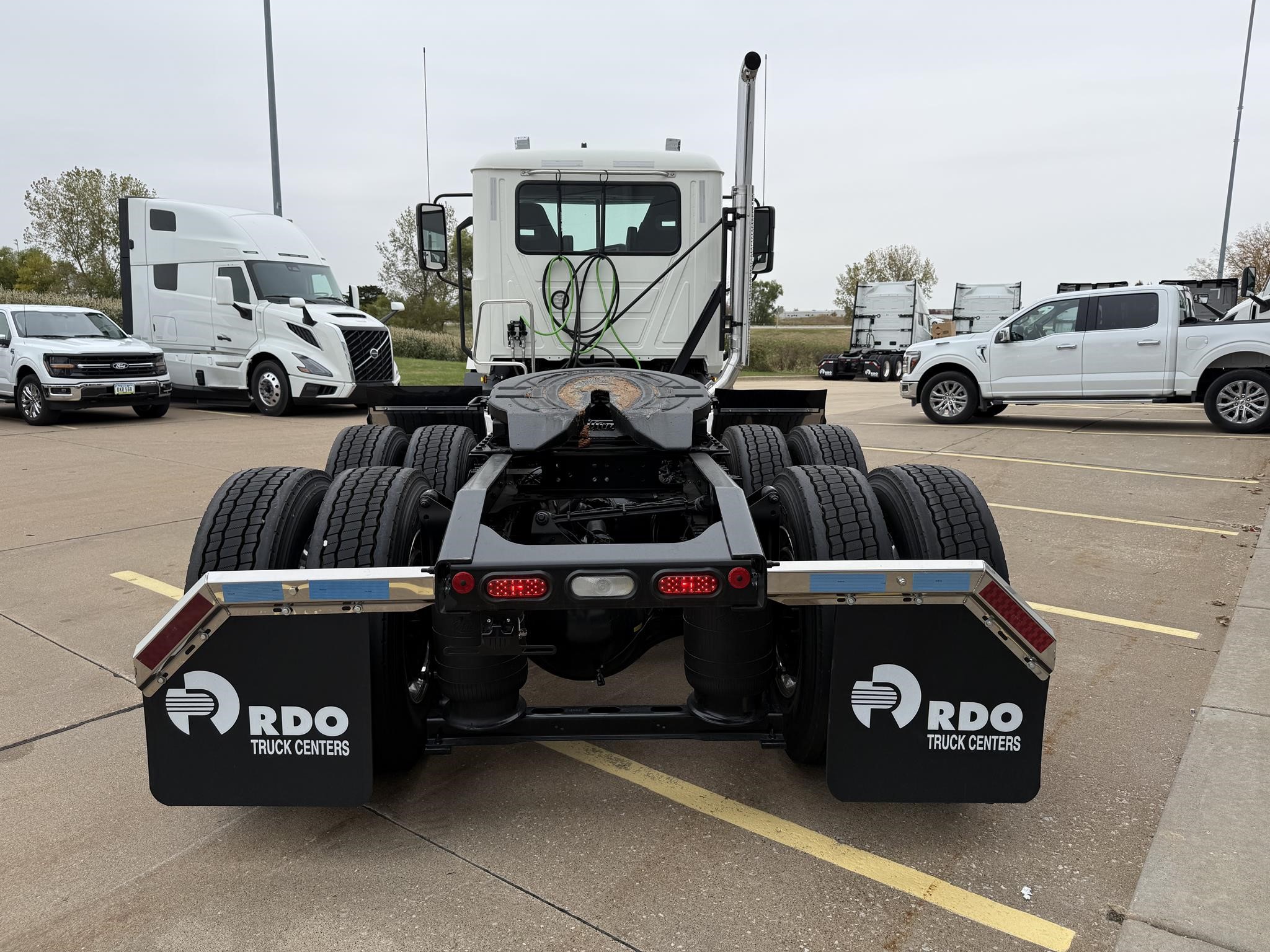 2026 MACK ANTHEM 64T 2026 MACK ANTHEM 64T - image 5 of 6