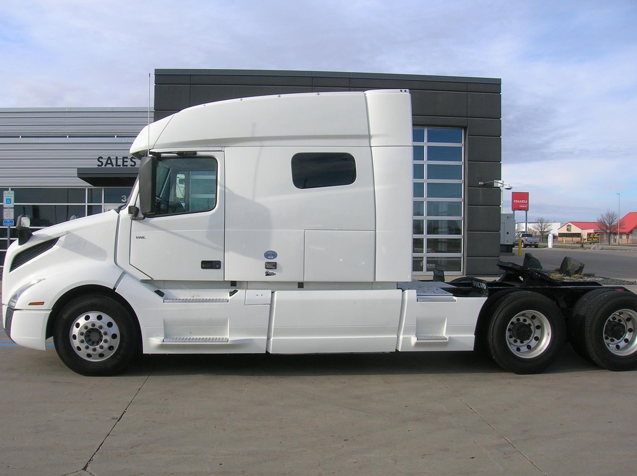 2019 VOLVO VNL64T740 10020872835 2019 VOLVO VNL64T740 10020872835