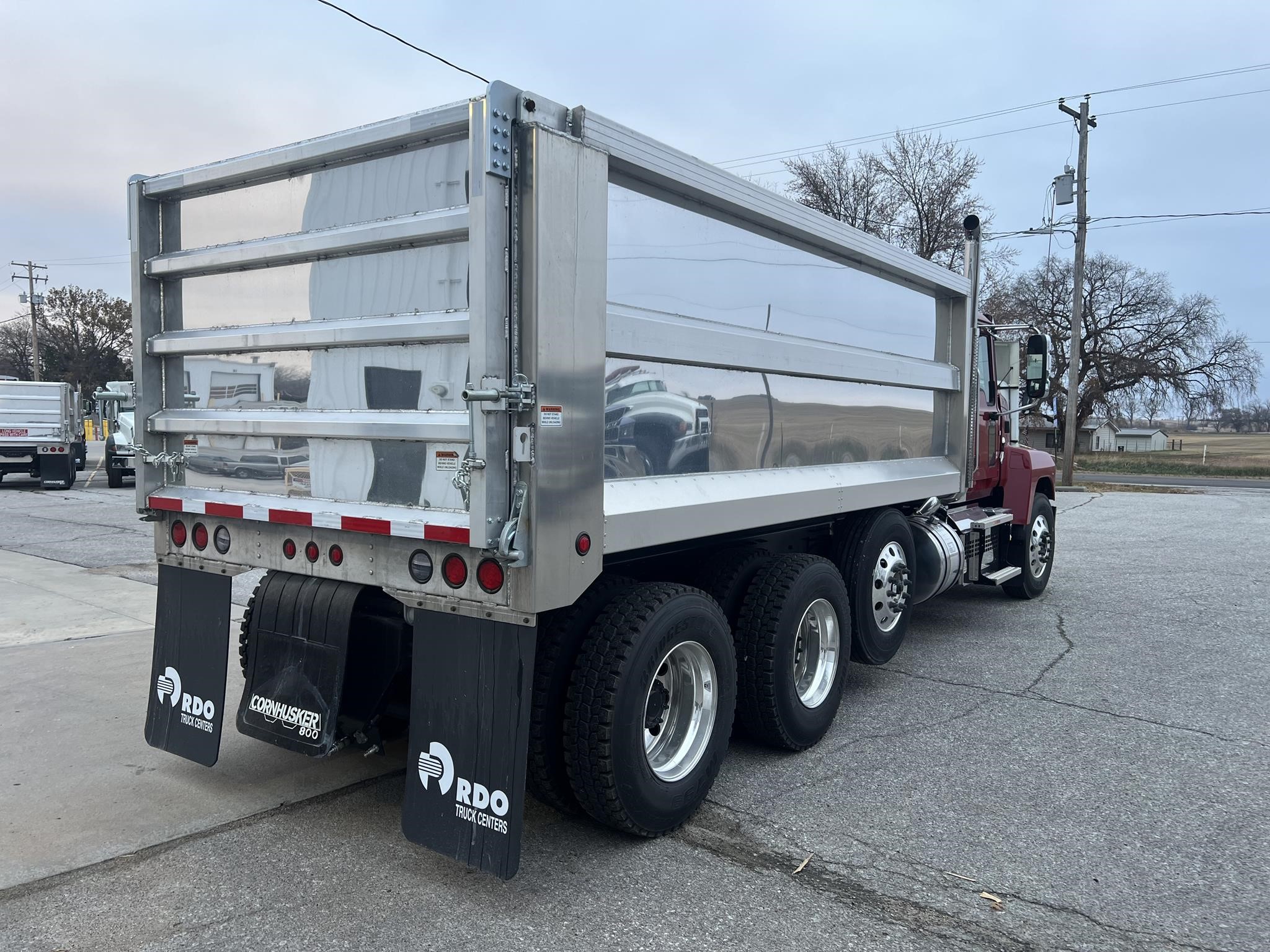 2026 MACK PINNACLE 64R - image 5 of 6