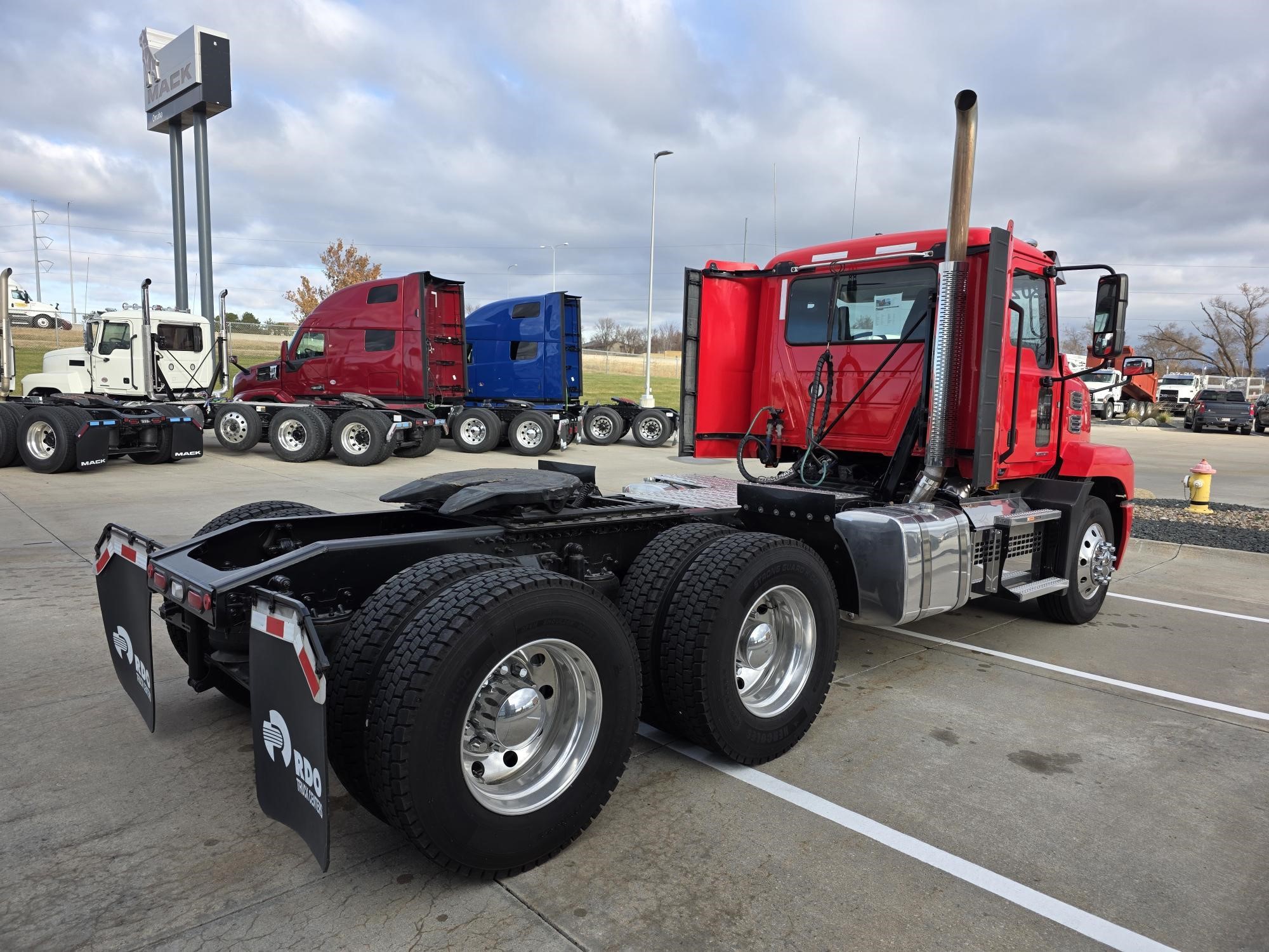 2022 MACK ANTHEM 64T 2022 MACK ANTHEM 64T - image 5 of 6