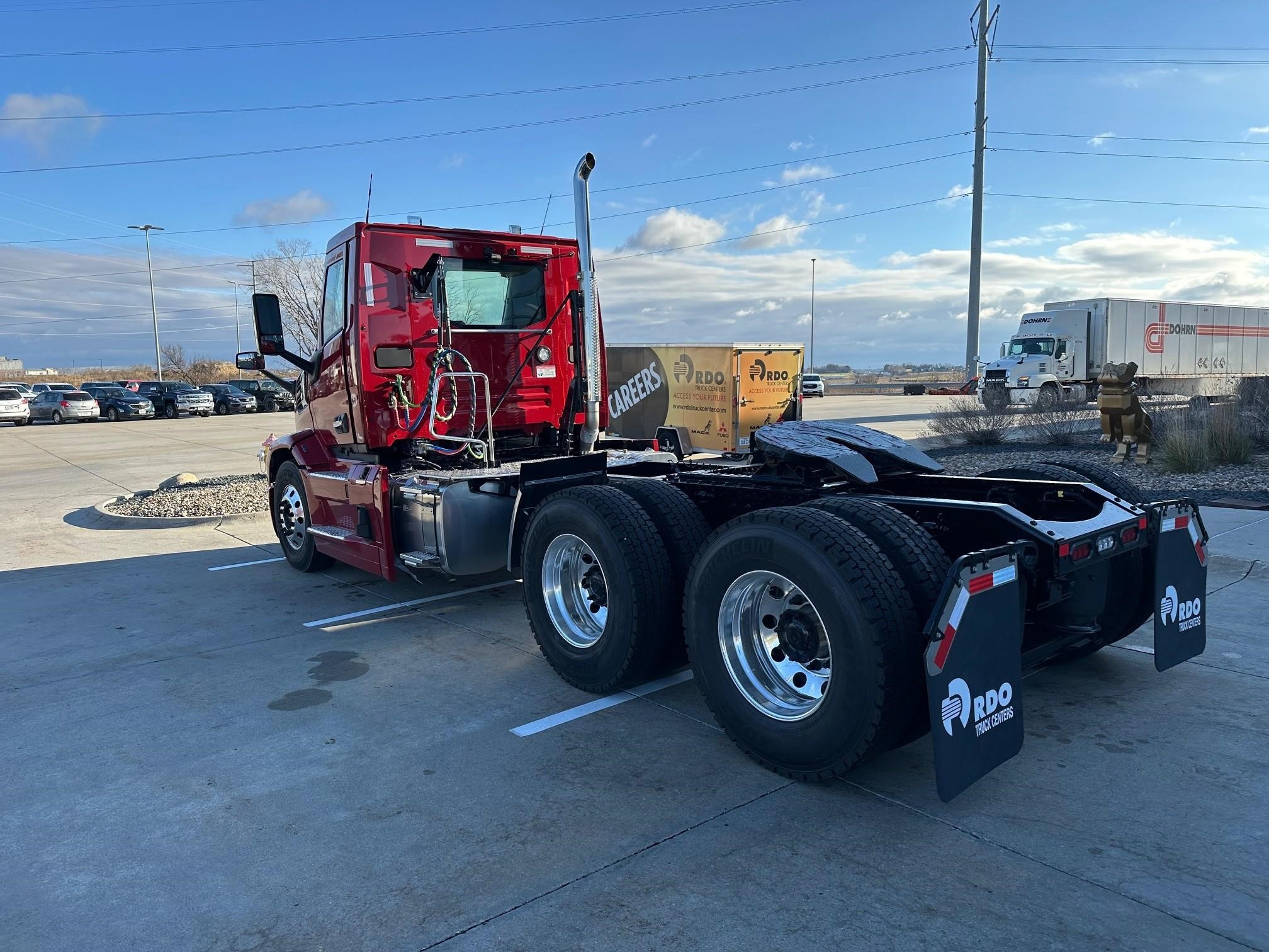 2026 MACK PIONEER 64T 2026 MACK PIONEER 64T - image 3 of 6