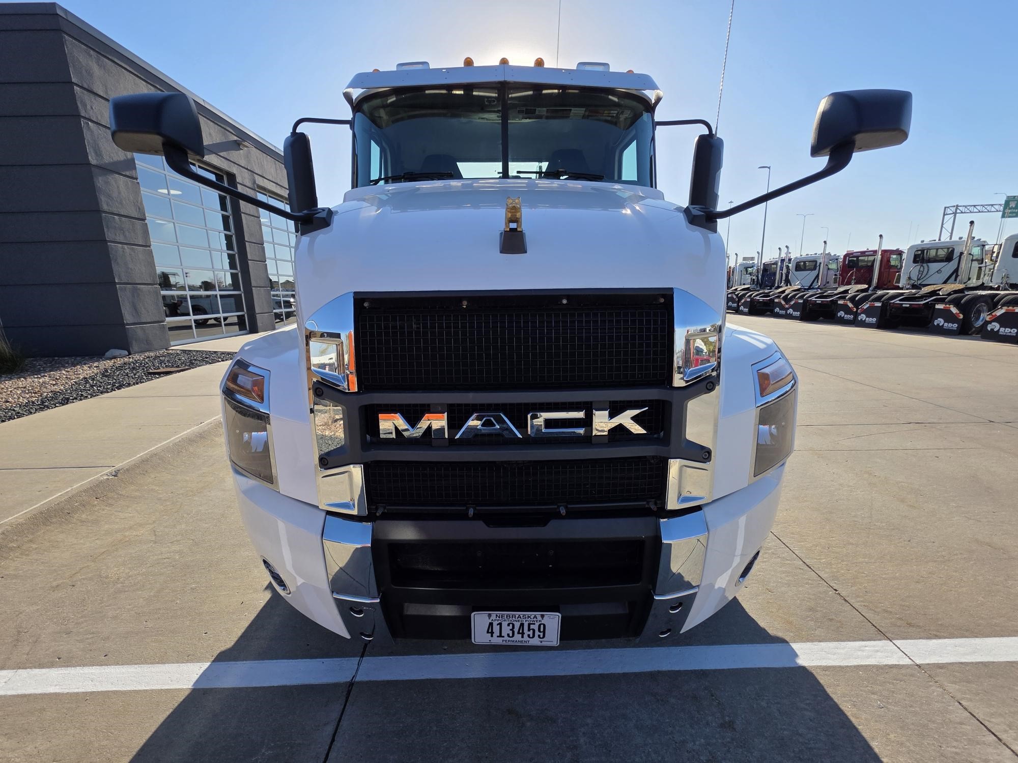 2023 MACK ANTHEM 64T 10024542378 2023 MACK ANTHEM 64T 10024542378