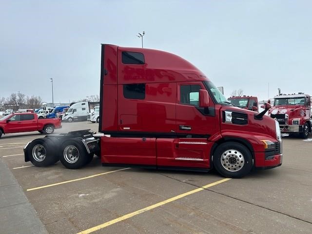2026 MACK PIONEER 64T 2026 MACK PIONEER 64T - image 2 of 6