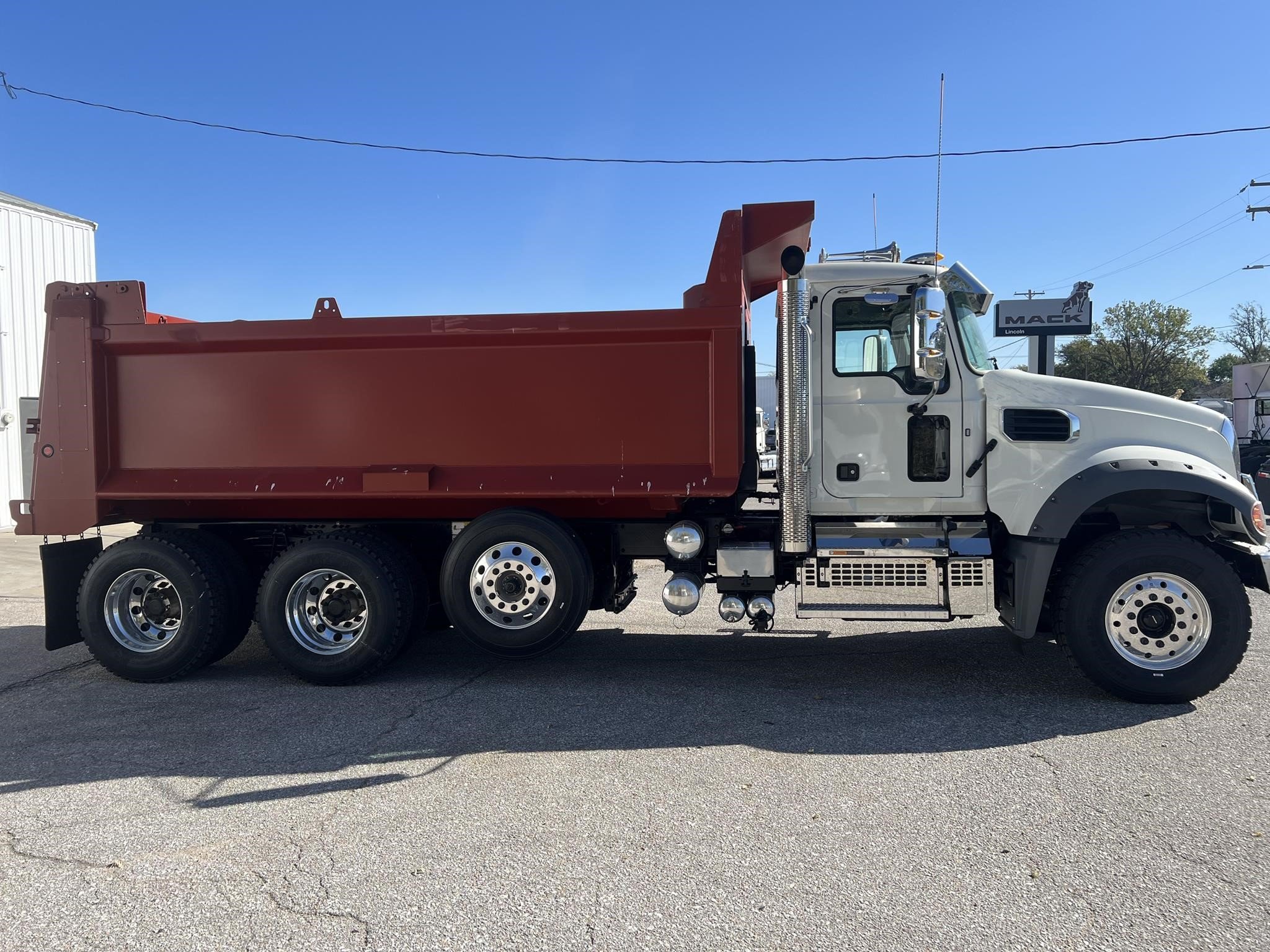 2026 MACK GRANITE 84FR 2026 MACK GRANITE 84FR - image 6 of 6