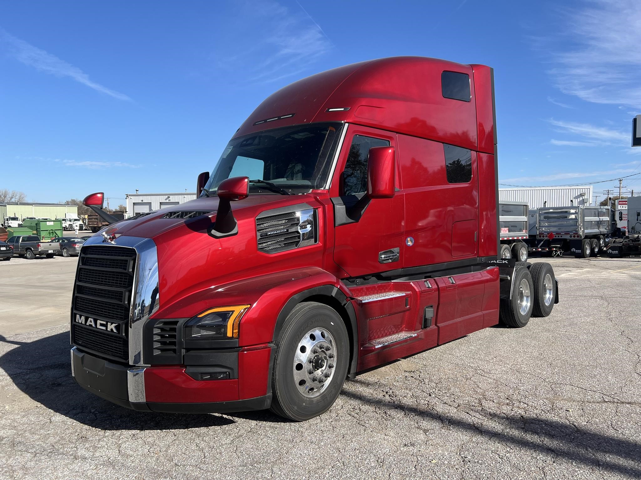2026 MACK PIONEER 64T 2026 MACK PIONEER 64T - image 1 of 6