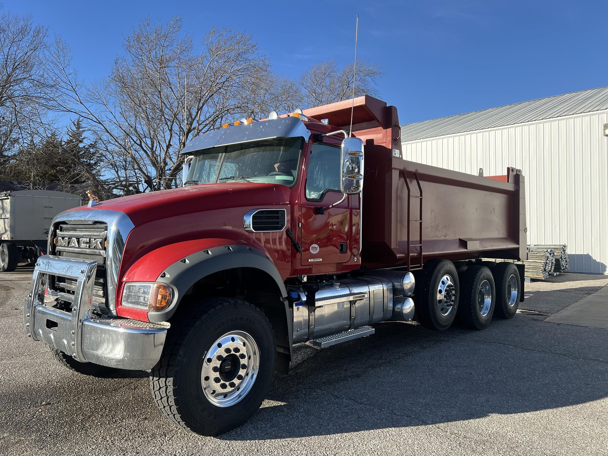 2026 MACK GRANITE 84FR 2026 MACK GRANITE 84FR - image 1 of 6
