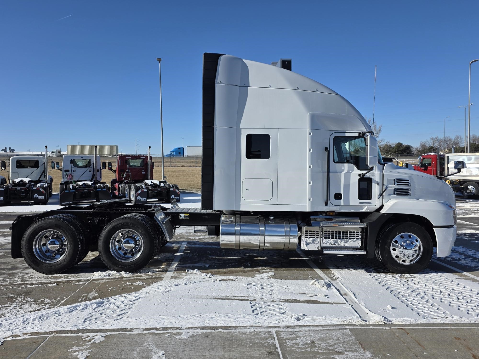 2024 MACK ANTHEM 64T 2024 MACK ANTHEM 64T - image 6 of 6