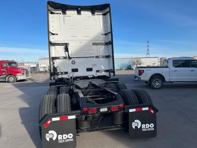 2026 MACK PIONEER 64T 2026 MACK PIONEER 64T - image 3 of 6