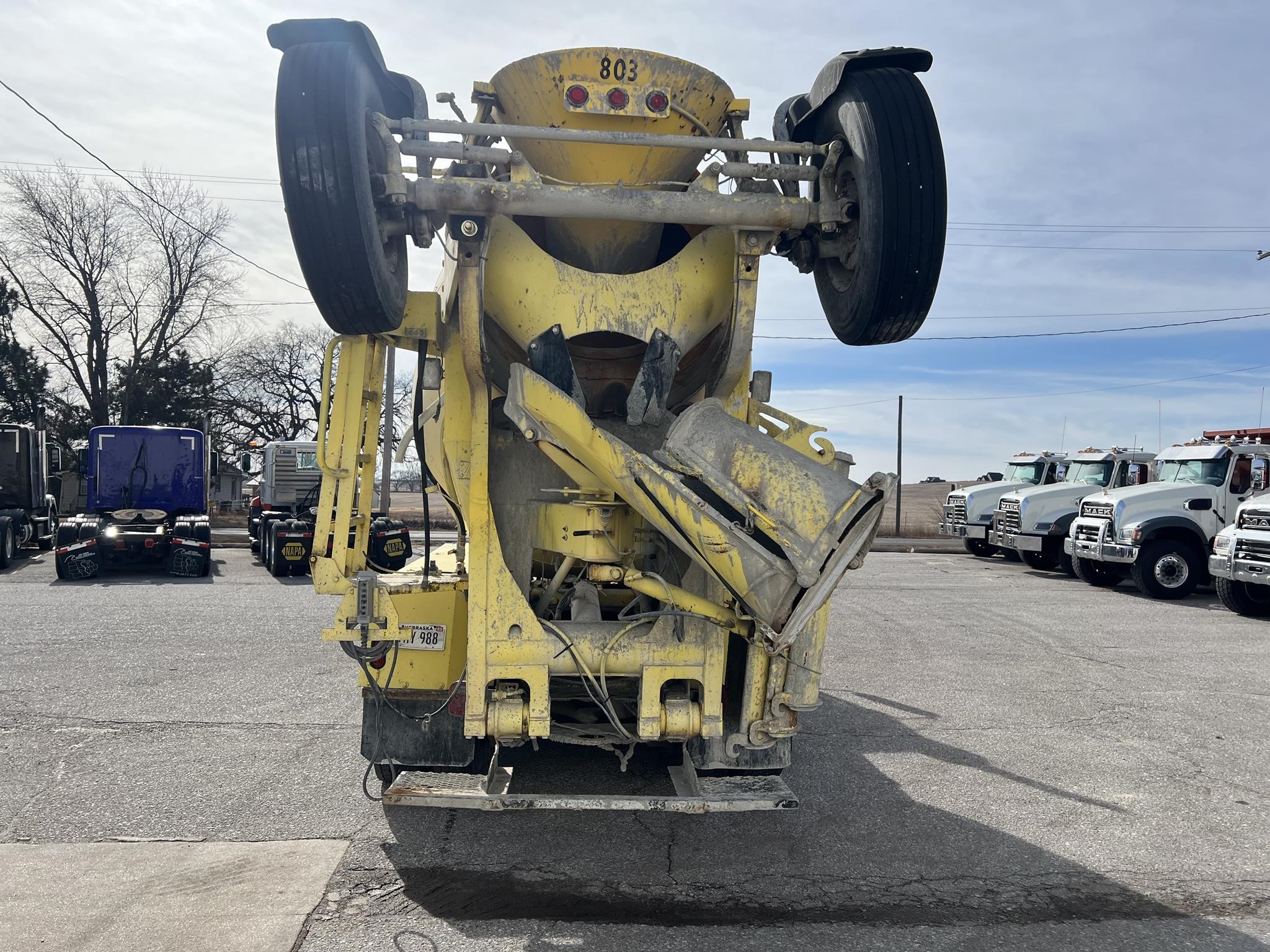 2008 MACK GRANITE GU713 2008 MACK GRANITE GU713 - image 4 of 6