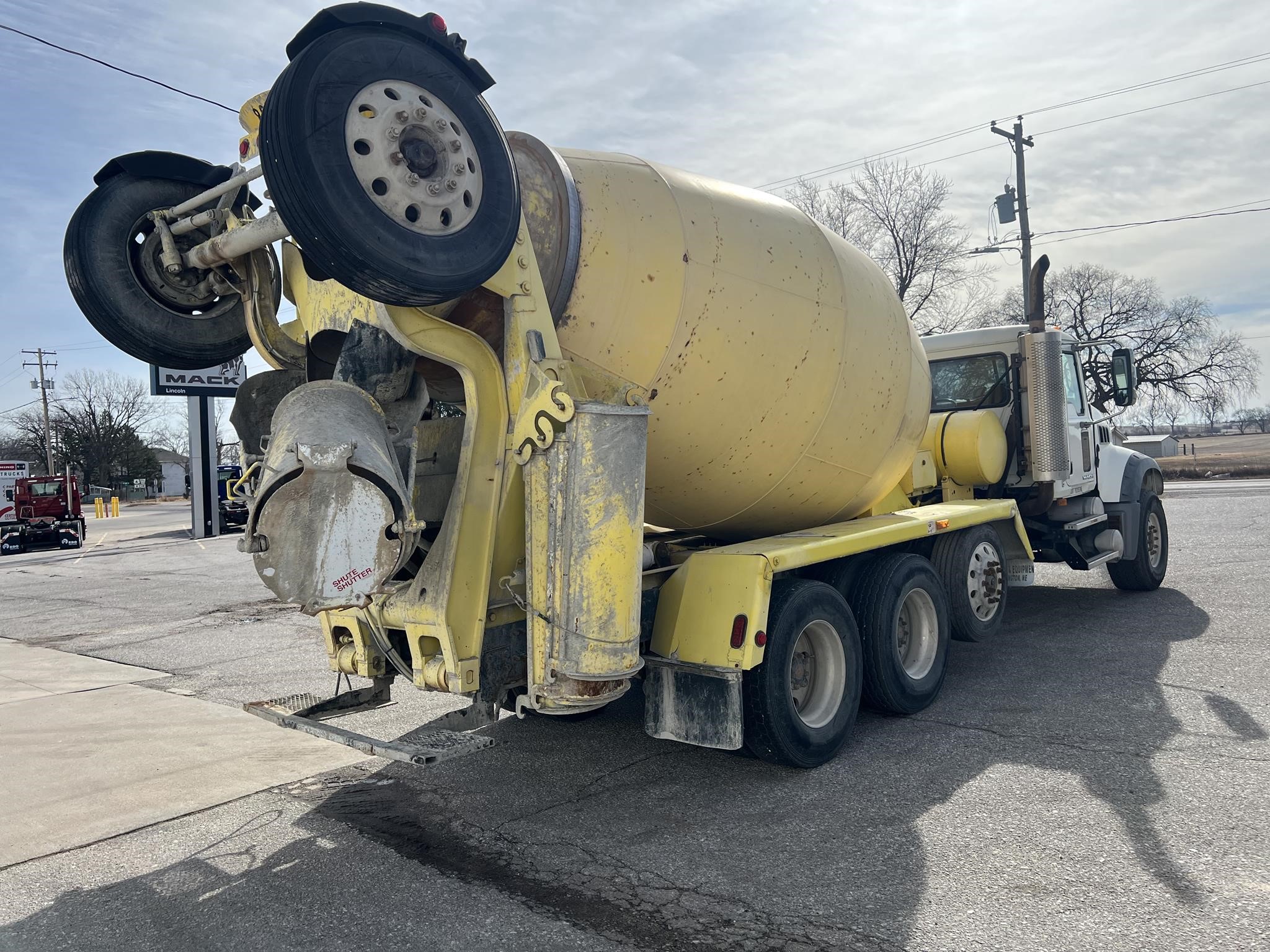 2008 MACK GRANITE GU713 2008 MACK GRANITE GU713 - image 5 of 6