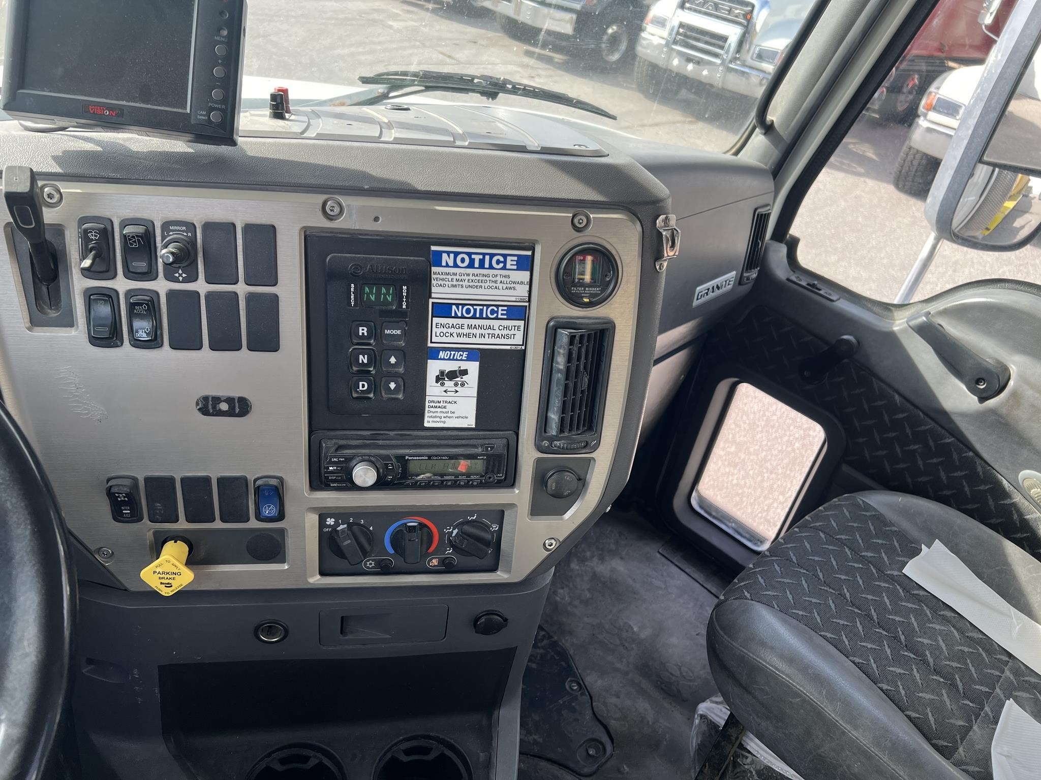 2008 MACK GRANITE GU713 11004568649 2008 MACK GRANITE GU713 11004568649