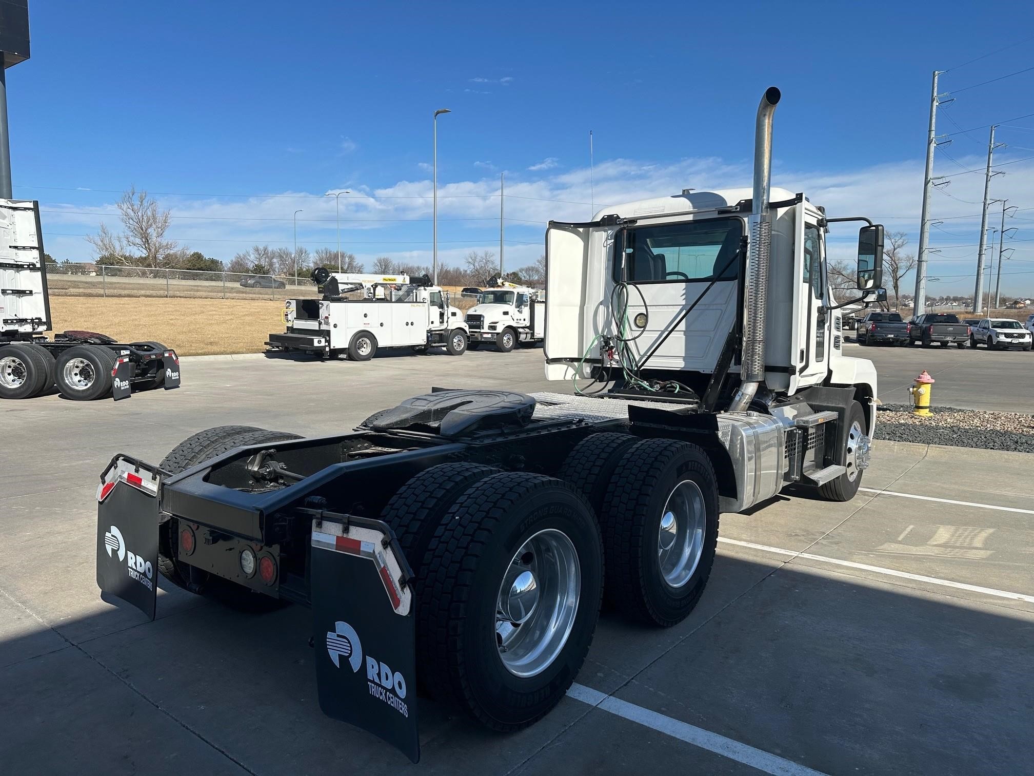2021 MACK ANTHEM 64T 2021 MACK ANTHEM 64T - image 5 of 6