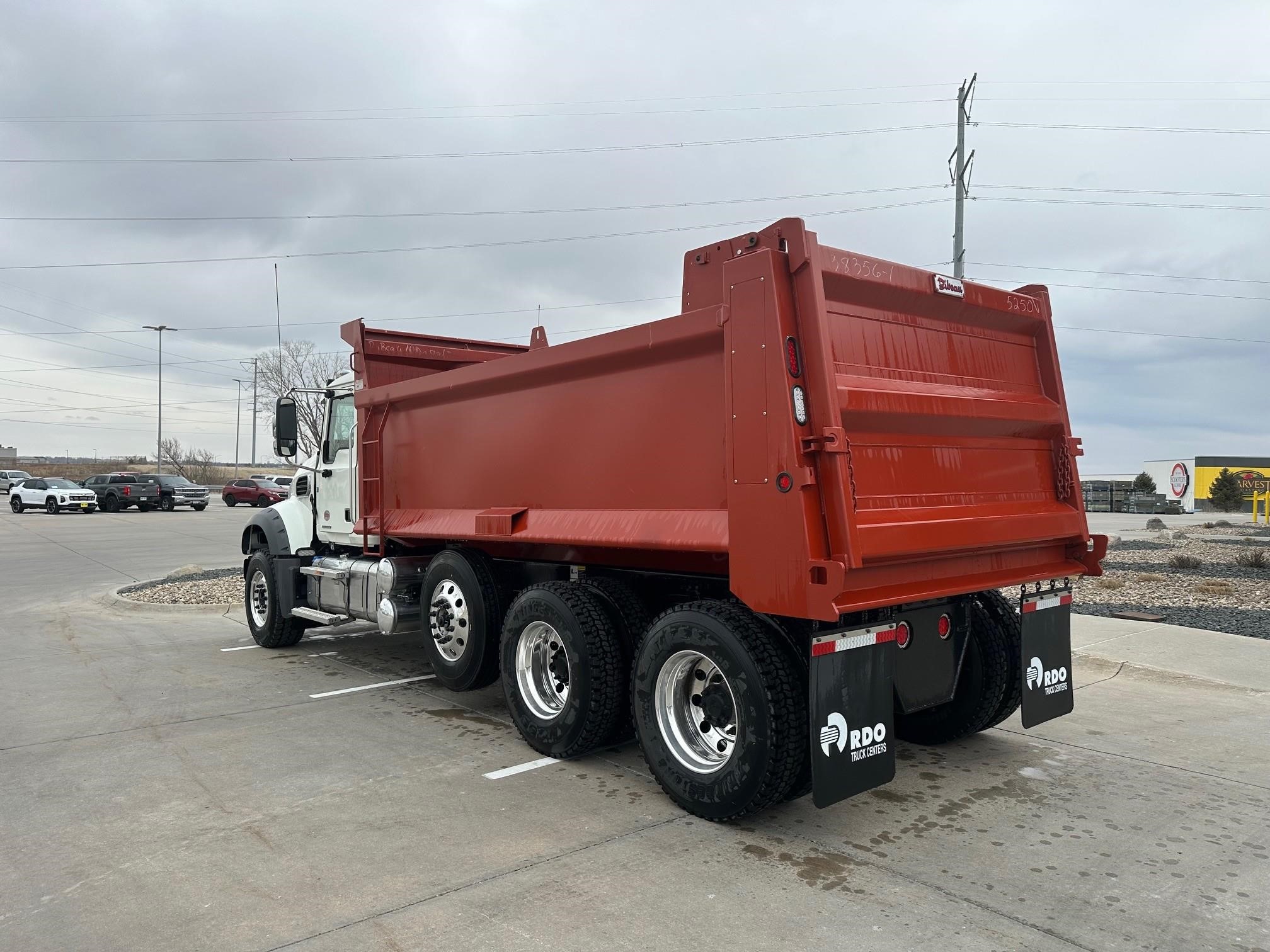 2026 MACK GRANITE 84FR 2026 MACK GRANITE 84FR - image 3 of 6