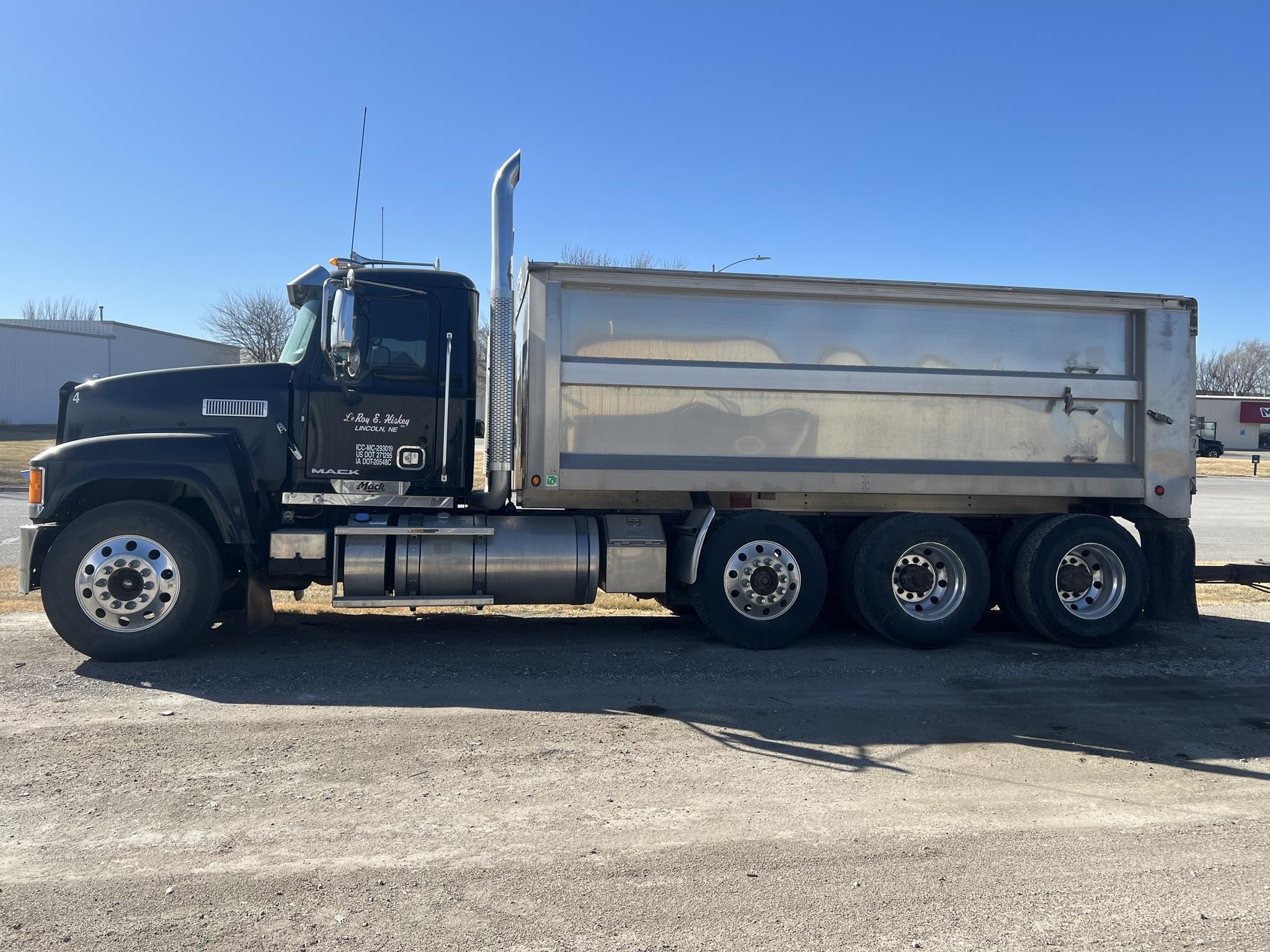 2016 MACK PINNACLE CHU613 11006274579 2016 MACK PINNACLE CHU613 11006274579