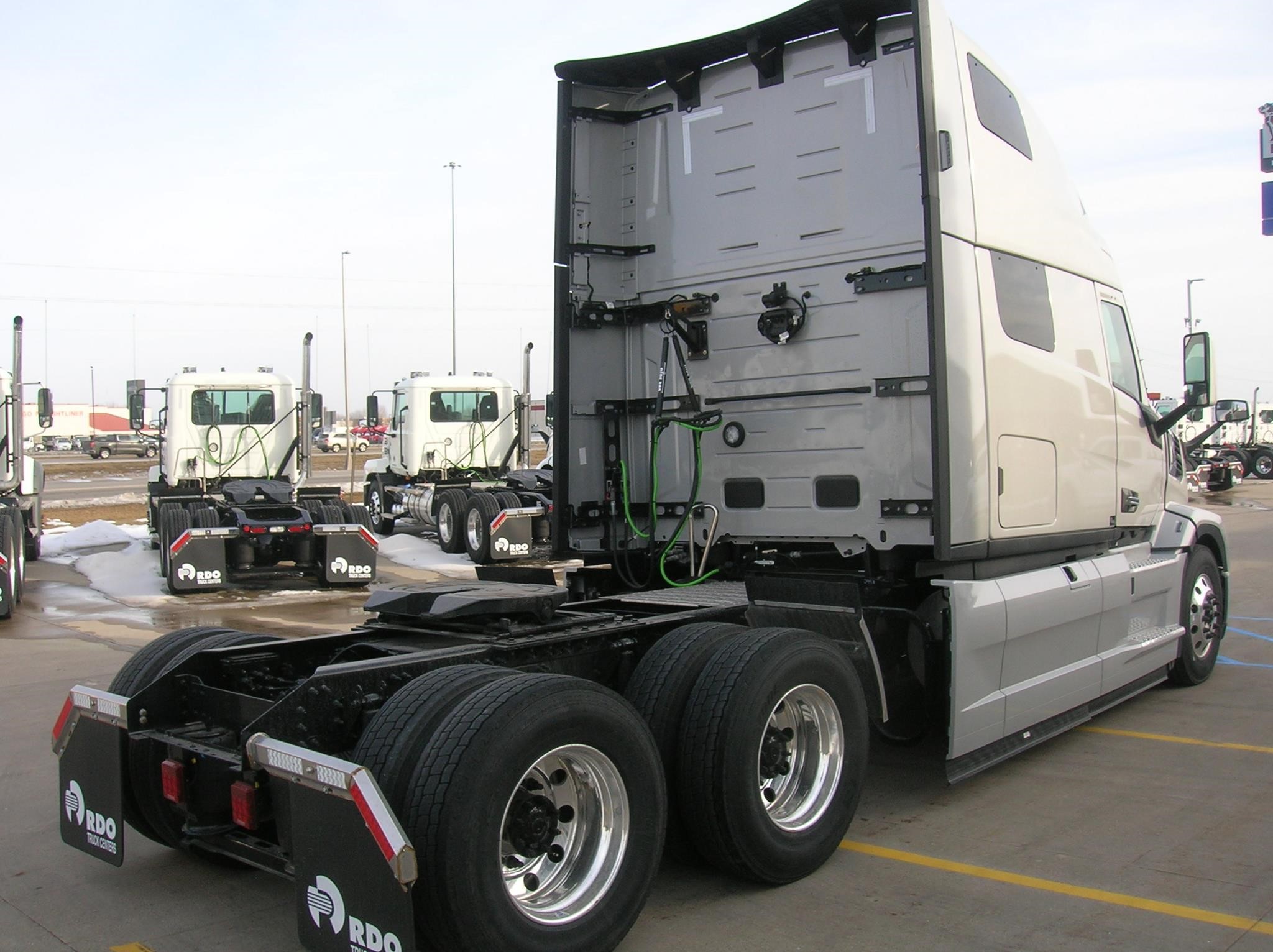 2026 MACK PIONEER 64T 2026 MACK PIONEER 64T - image 5 of 6